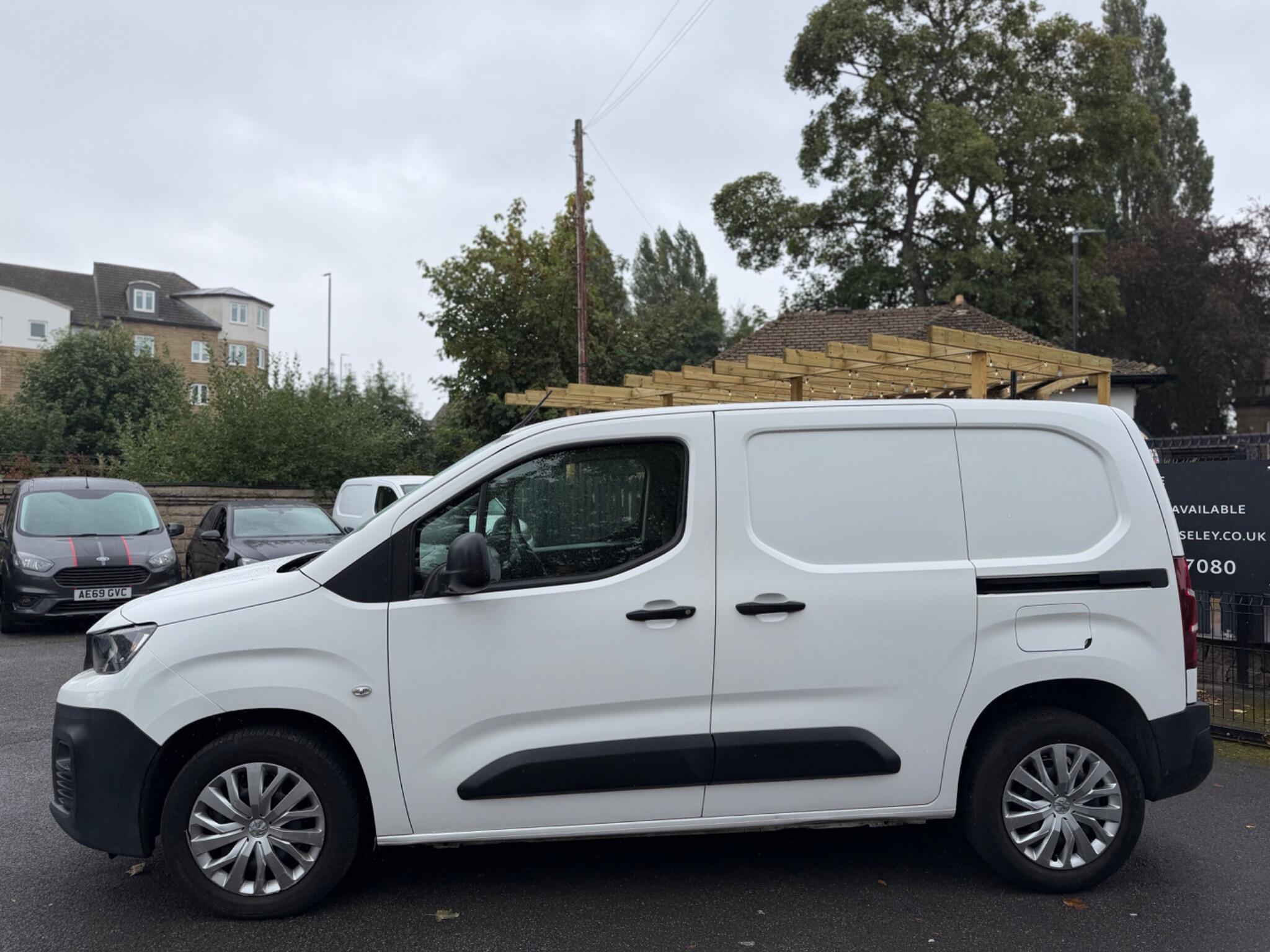 Peugeot Partner - Image 4