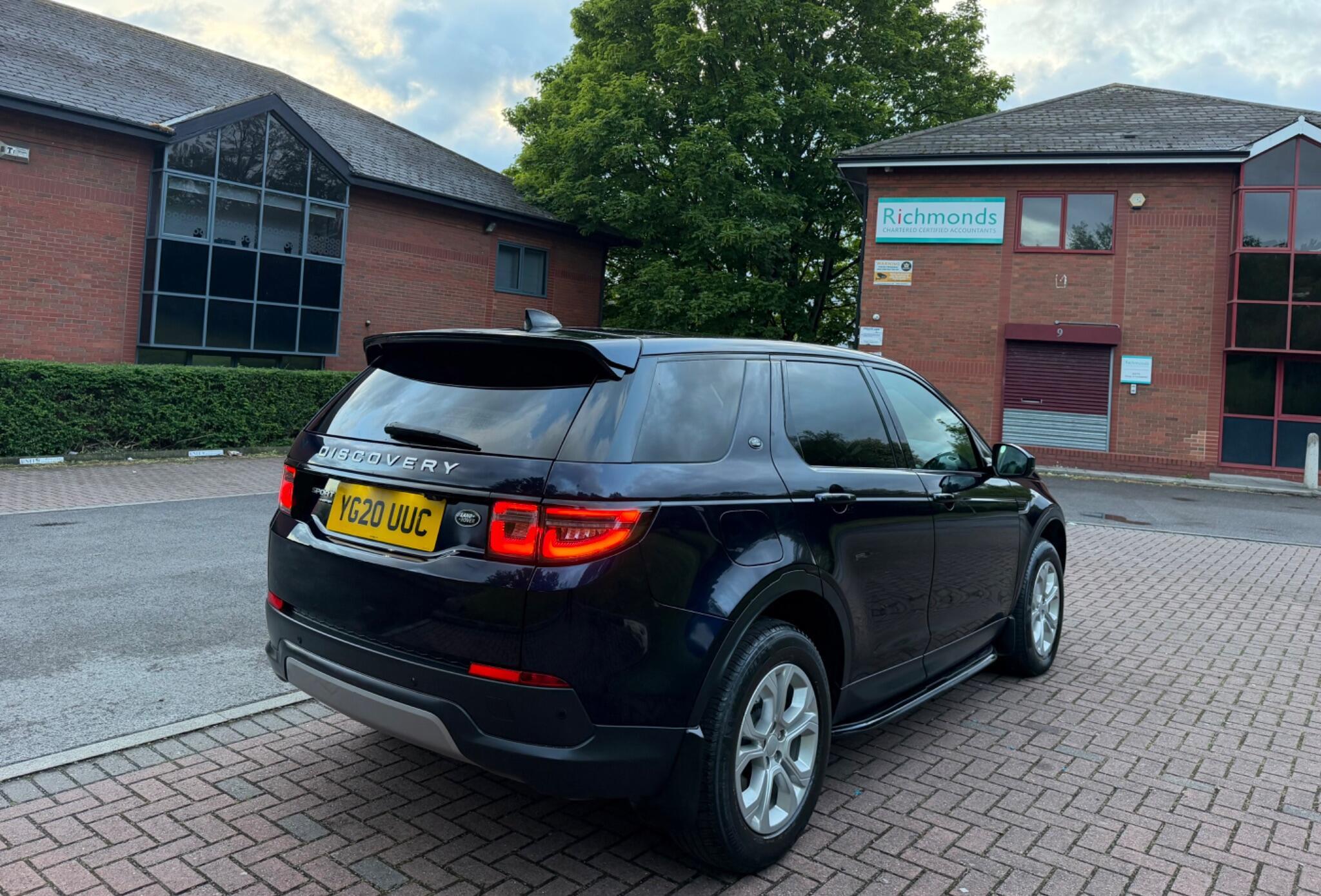 Land Rover DISCOVERY SPORT - Image 21
