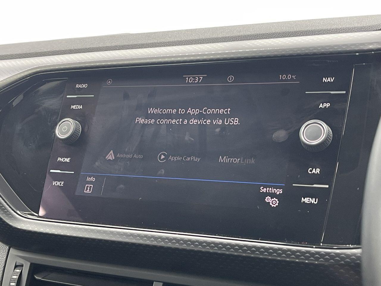 Volkswagen T-Cross - Image 5