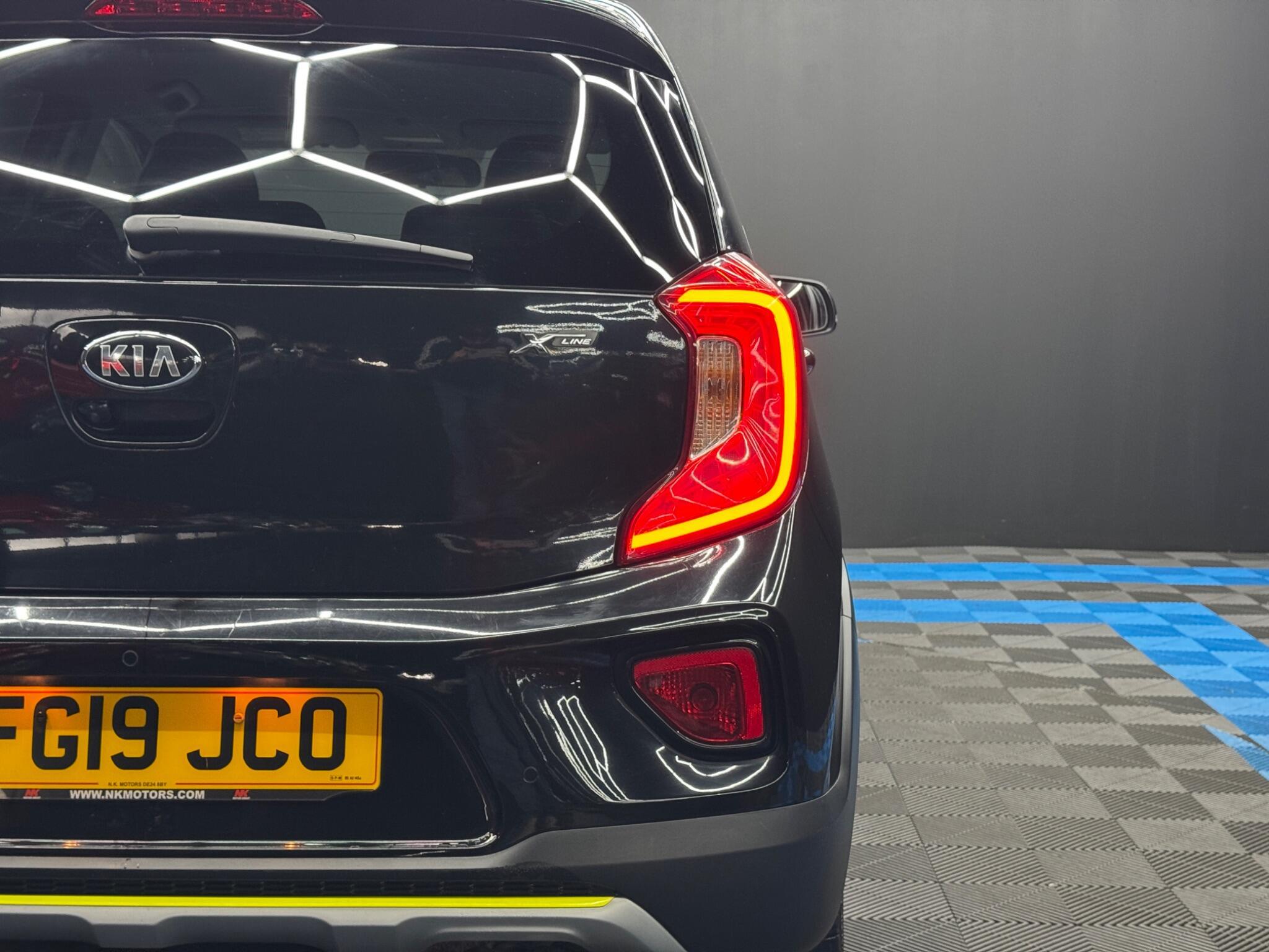 Kia Picanto - Image 8