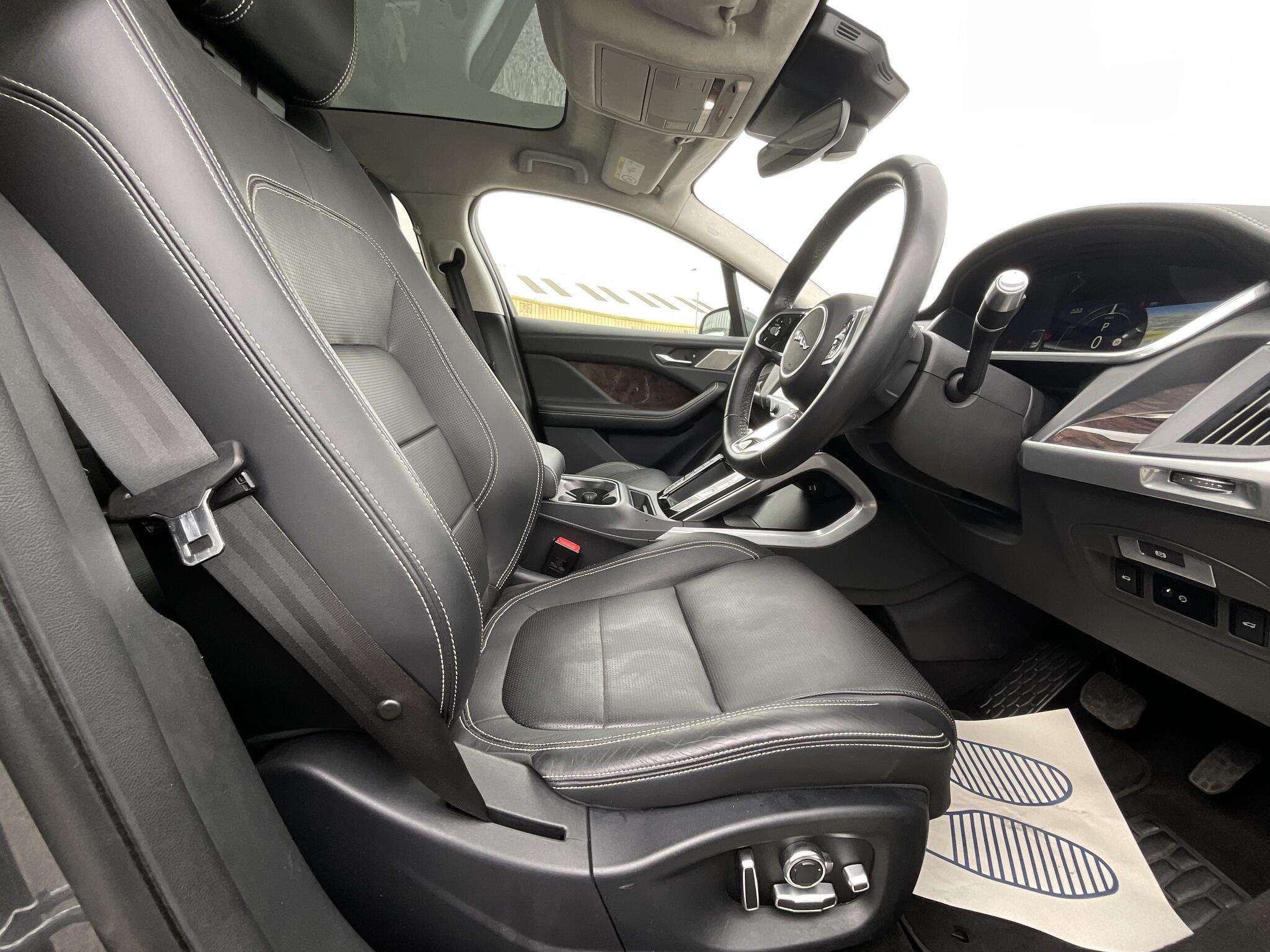 Jaguar I-Pace - Image 9