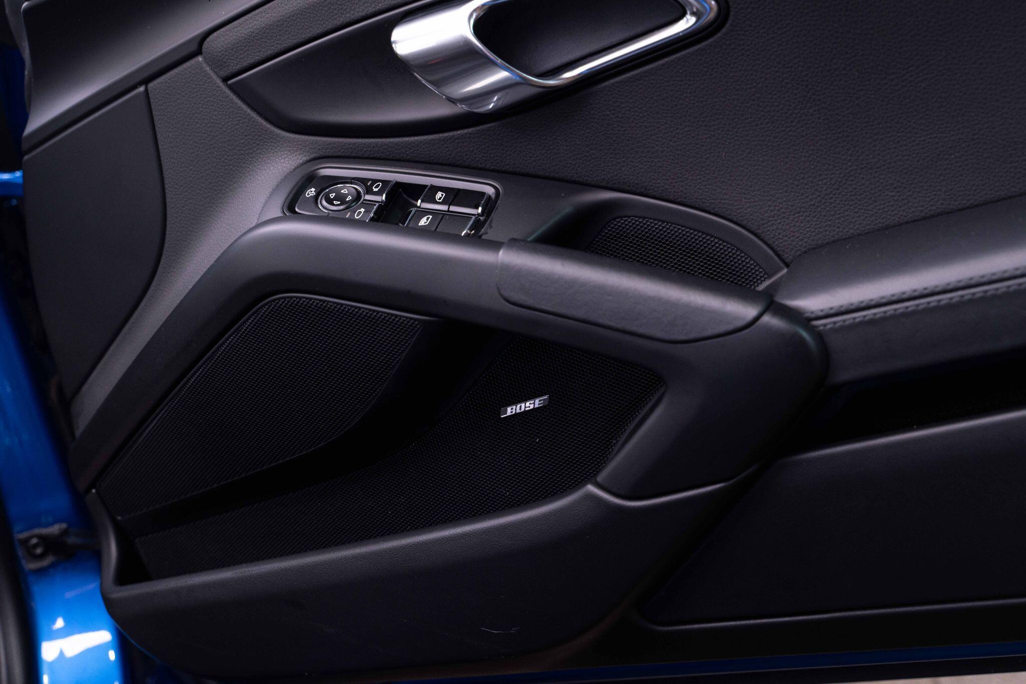Porsche Boxster - Image 4