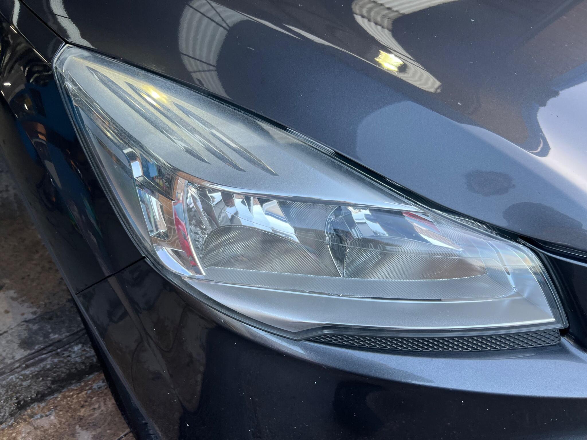 Ford Kuga - Image 29