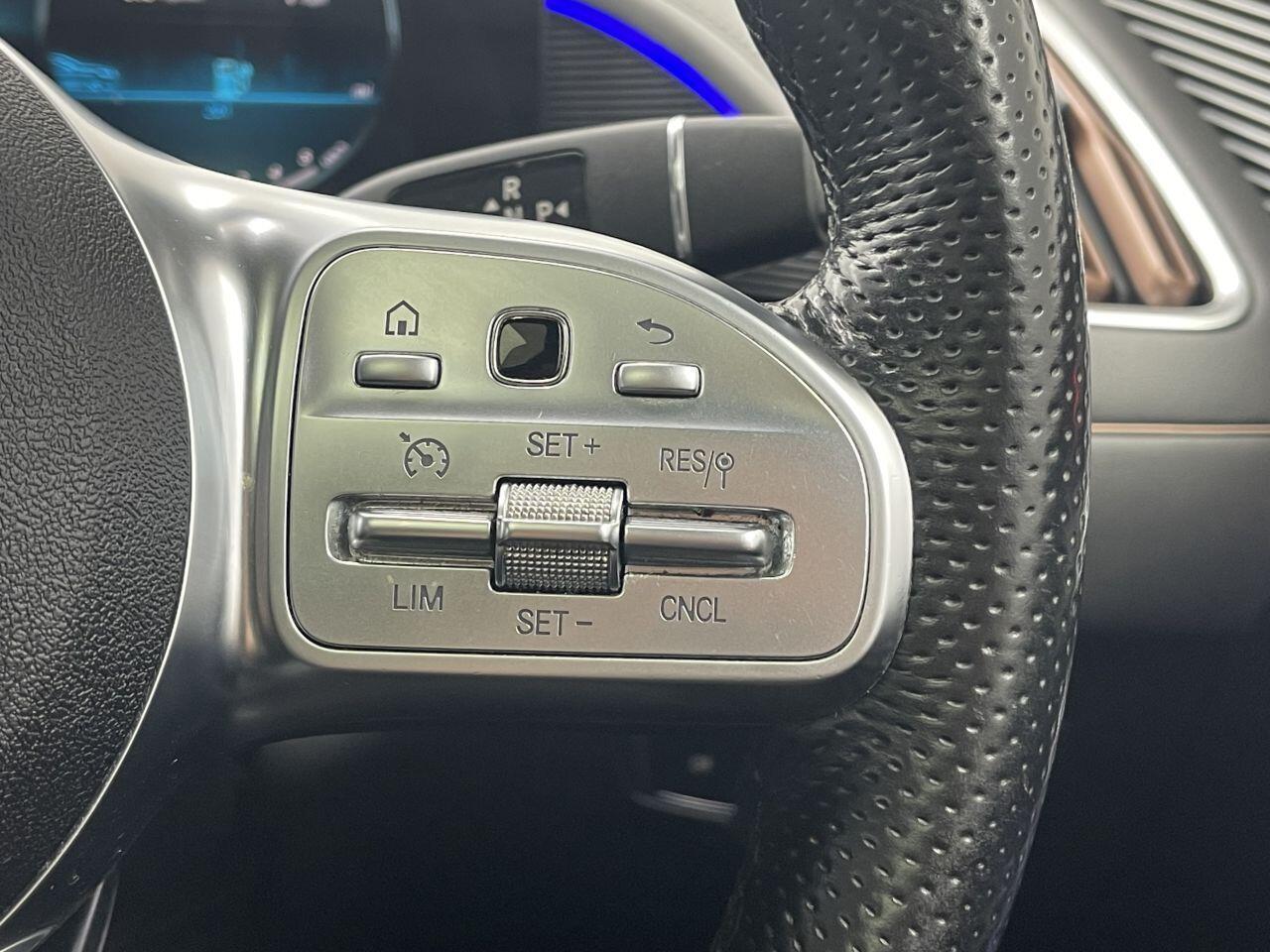 Mercedes-benz EQC - Image 40