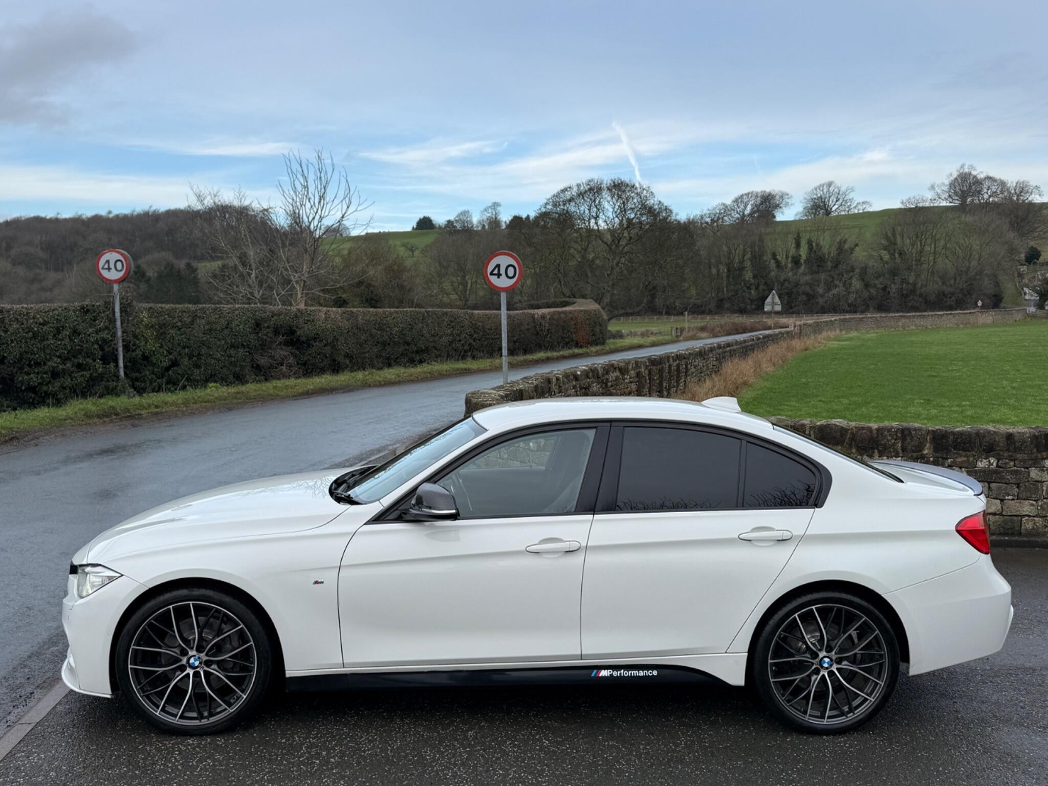 BMW 3 Series - Image 8
