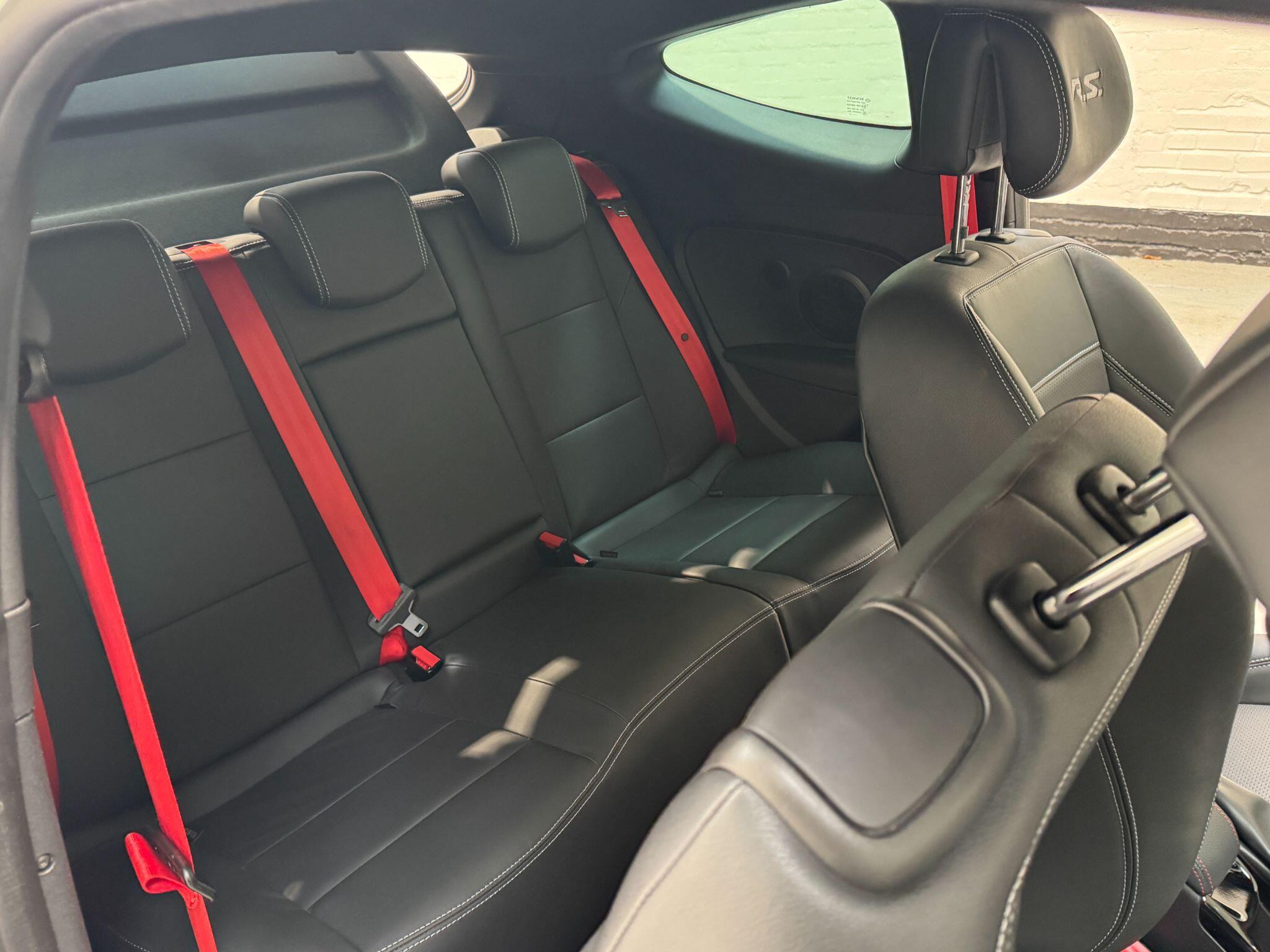 Renault Megane - Image 23