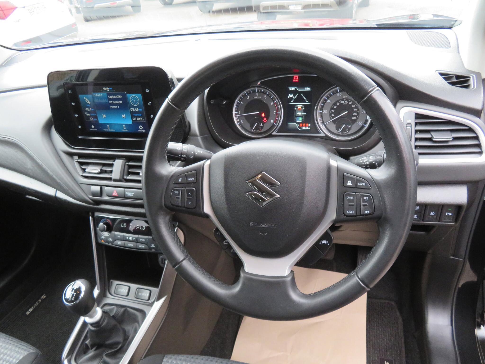 Suzuki S-Cross - Image 15