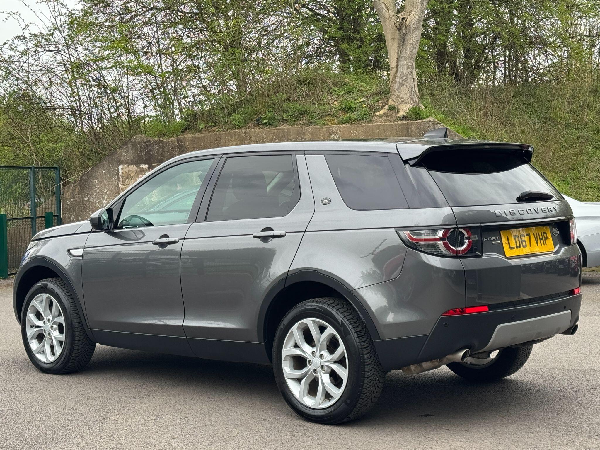 Land Rover DISCOVERY SPORT - Image 17