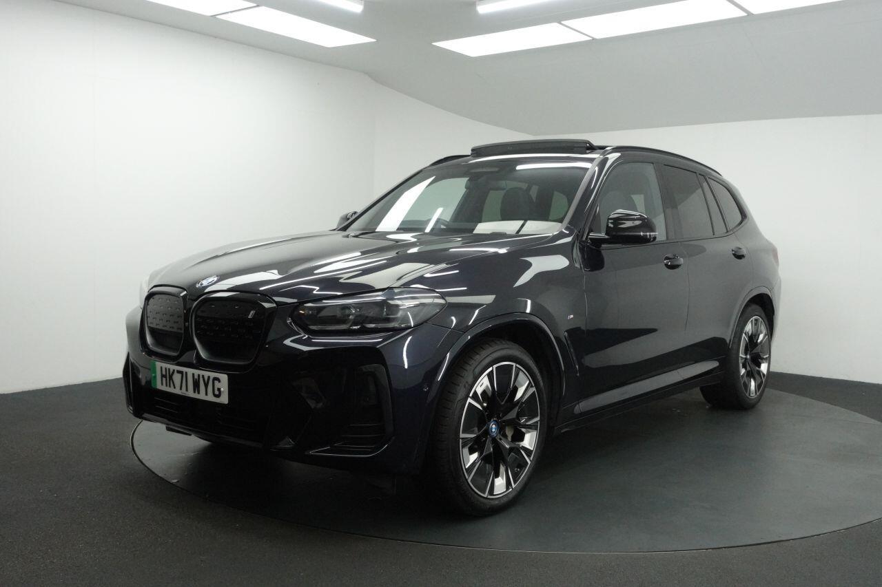 BMW iX3 - Image 6