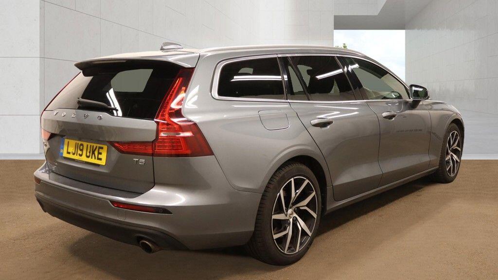 Volvo V60 - Image 8