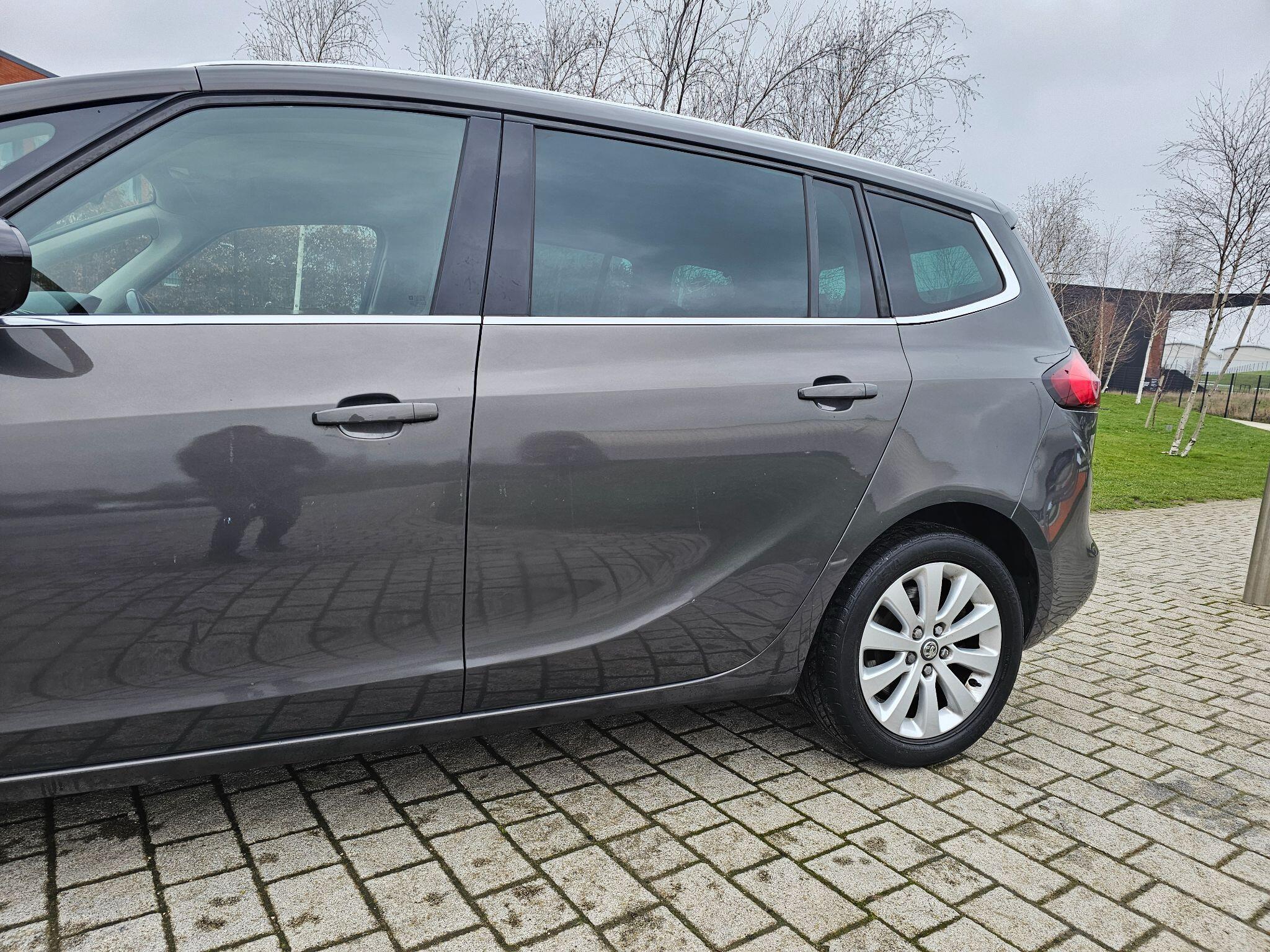 Vauxhall Zafira Tourer - Image 12