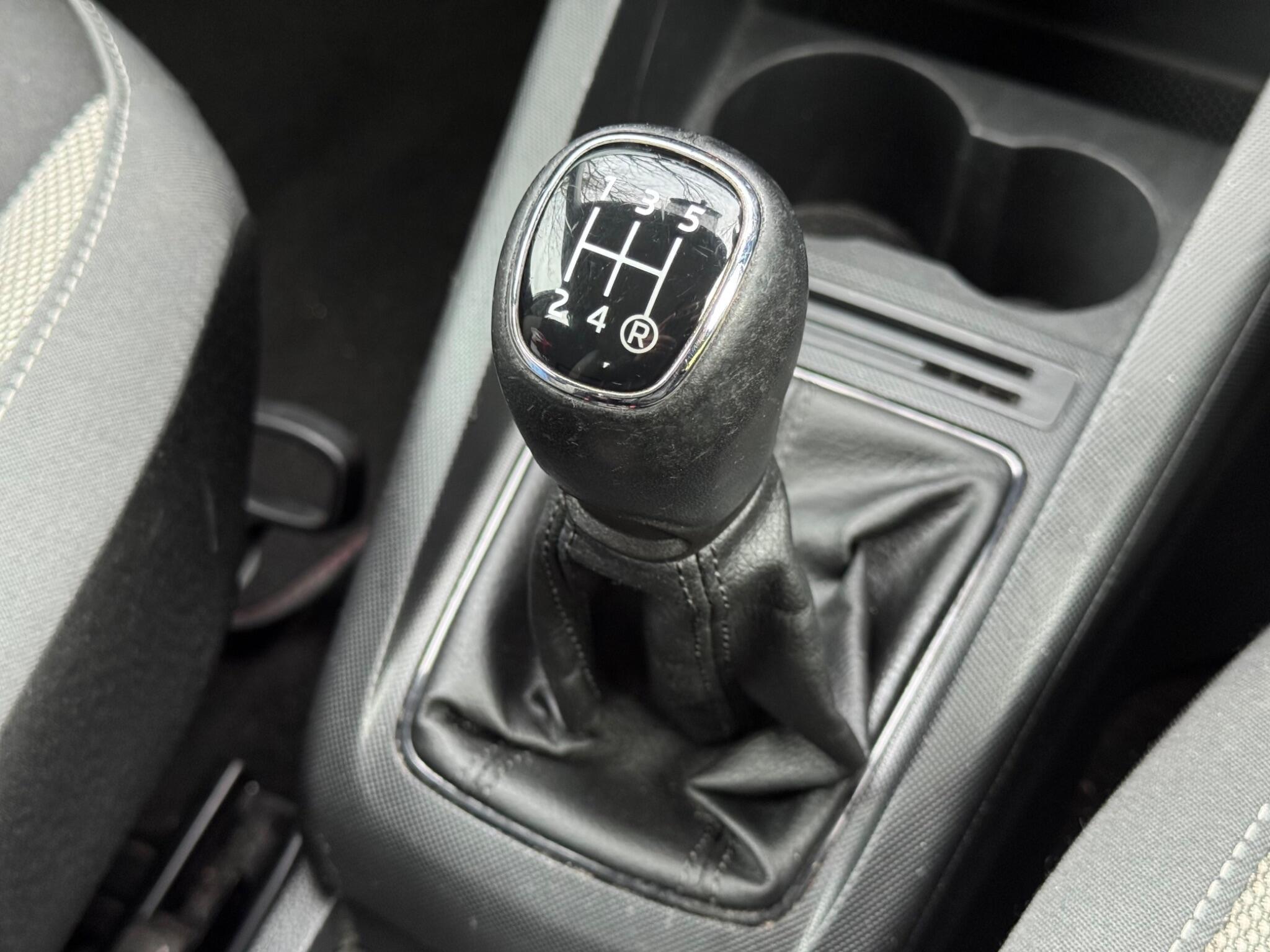 Skoda Fabia - Image 33