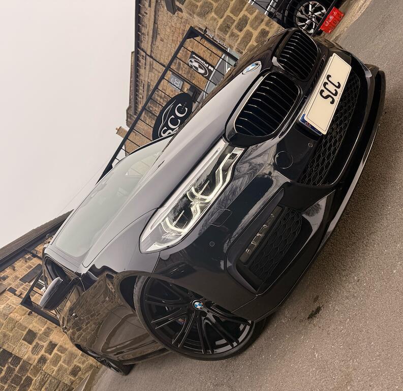 BMW 5 Series - Image 2