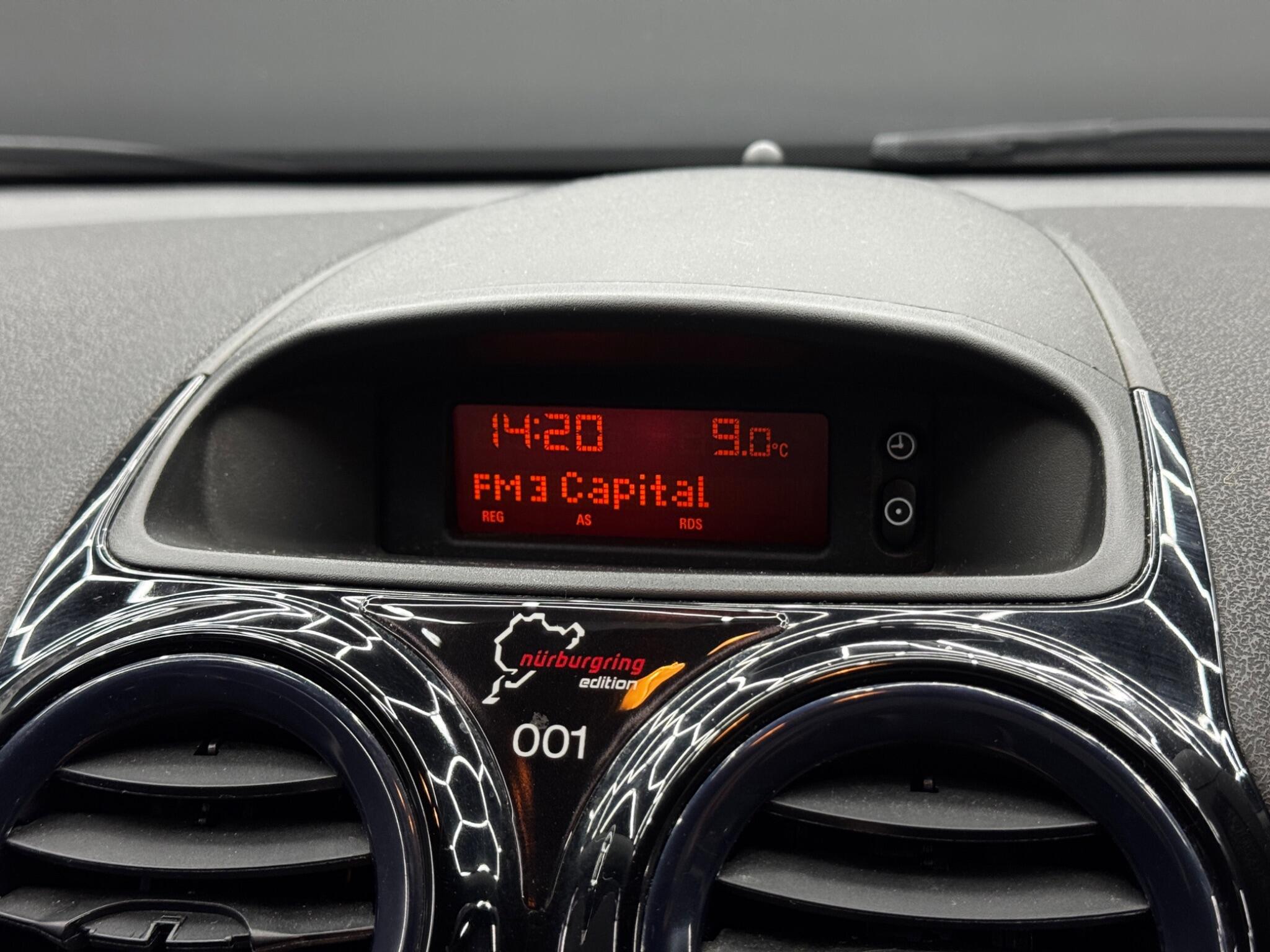 Vauxhall Corsa - Image 26