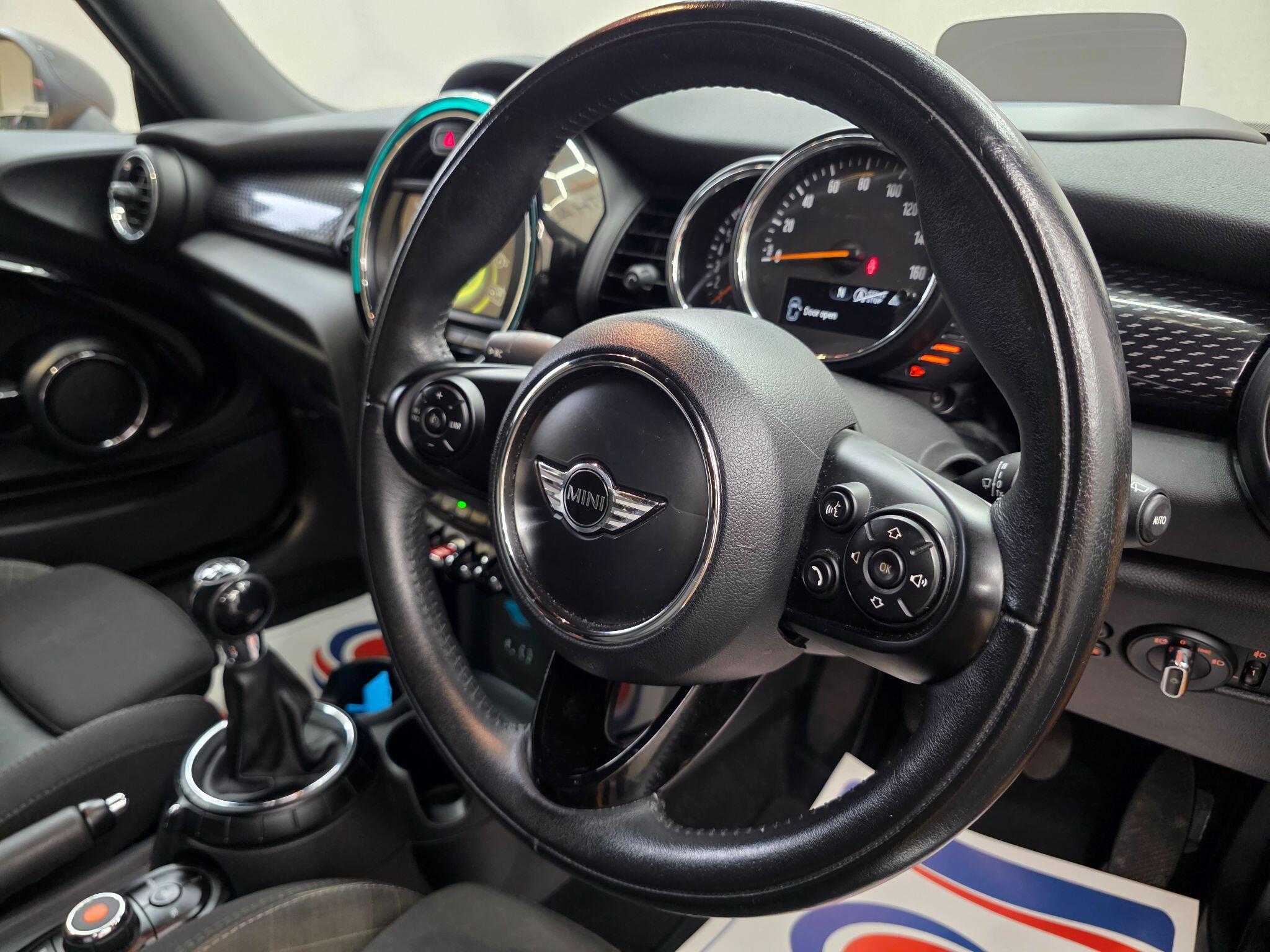 MINI Hatch - Image 16