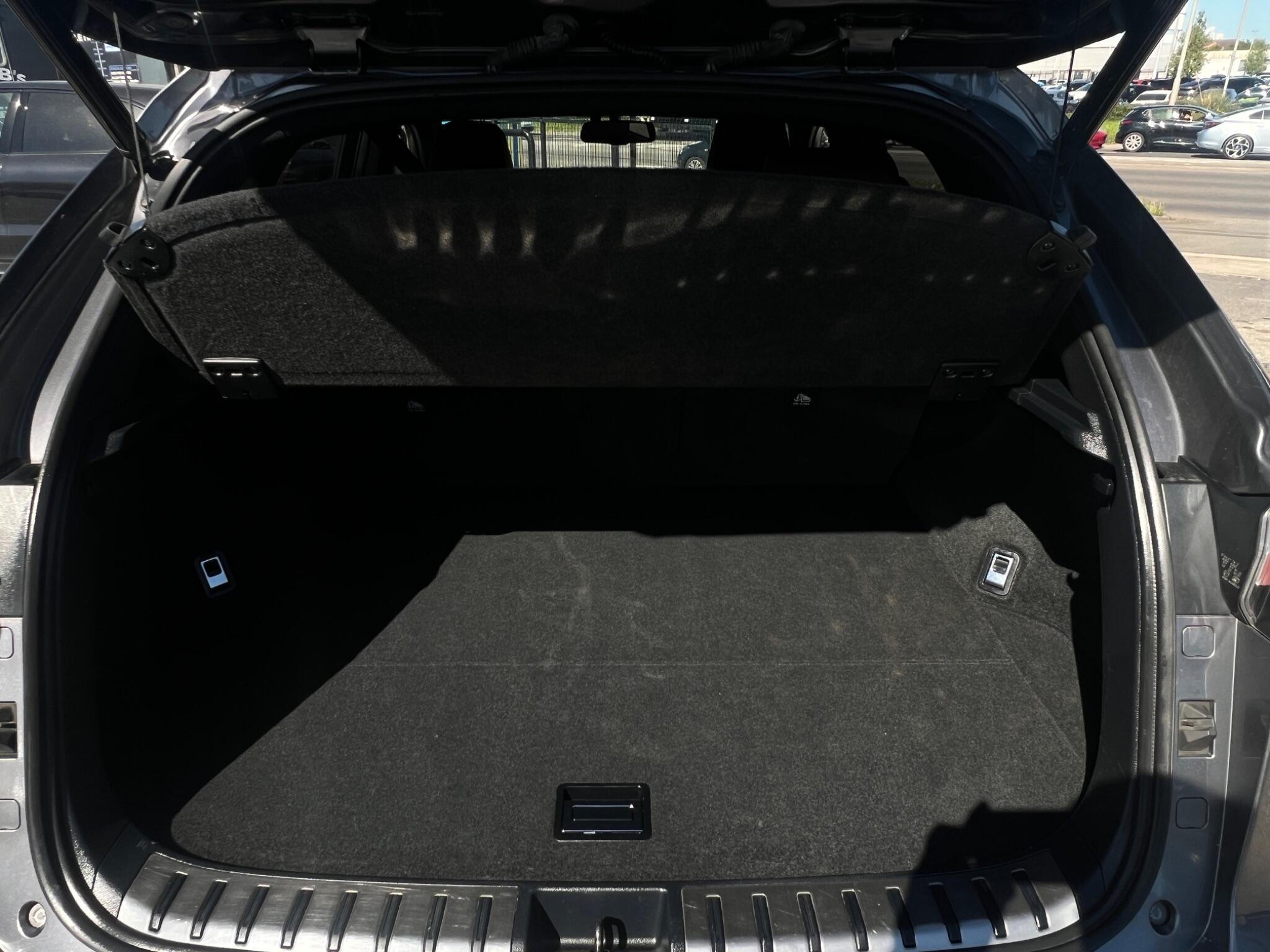 Lexus NX - Image 13