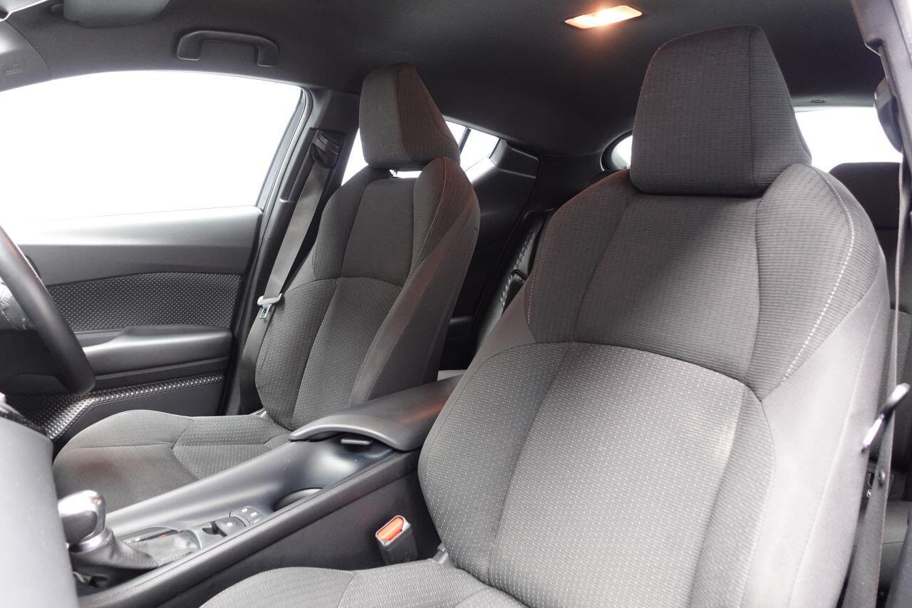 Toyota C-Hr - Image 25