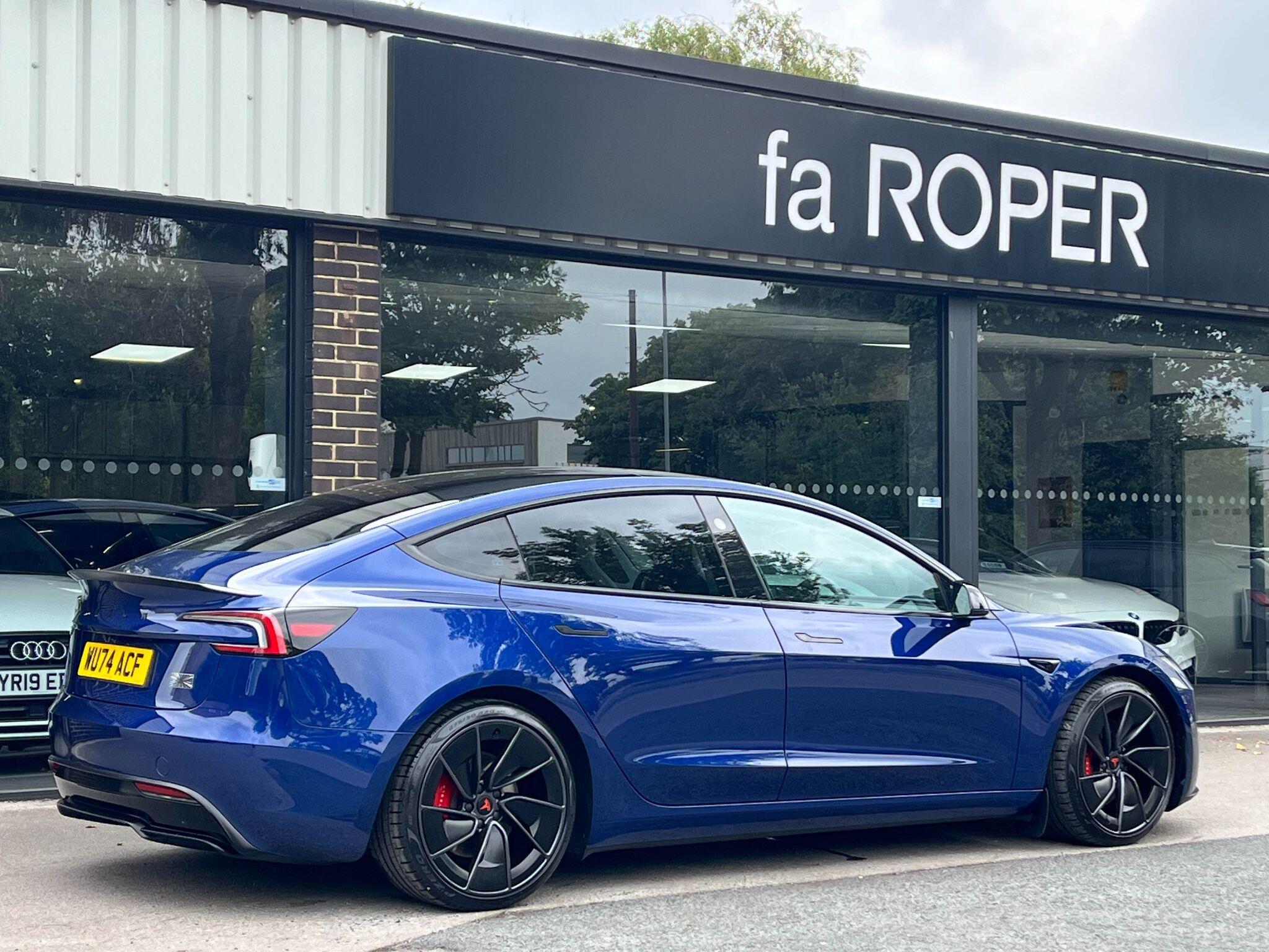 Tesla Model 3 - Image 15