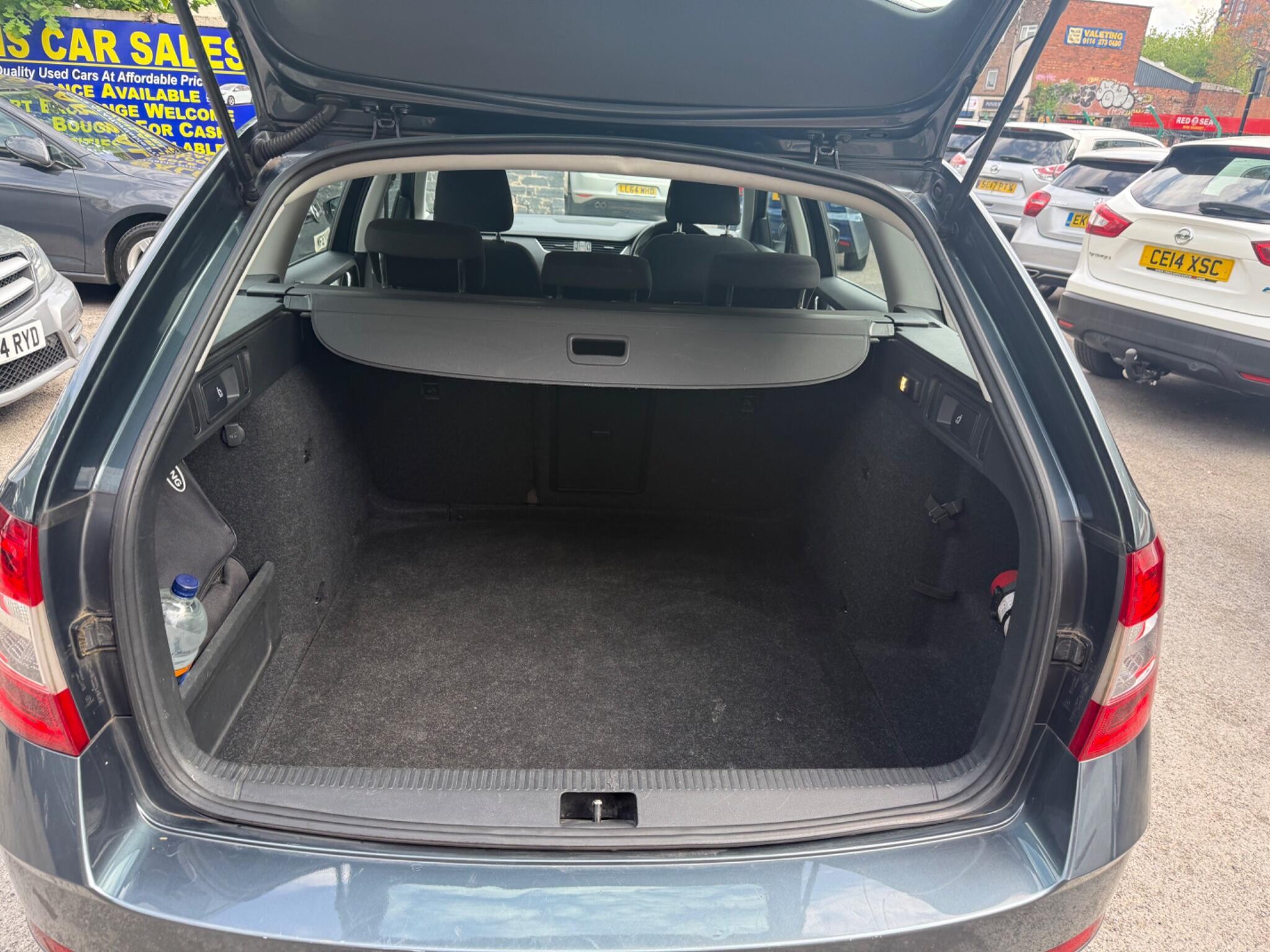 Skoda Octavia - Image 29