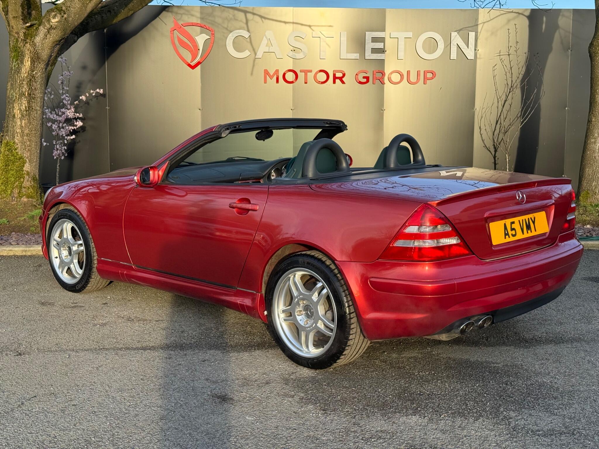 Mercedes SLK - Image 17