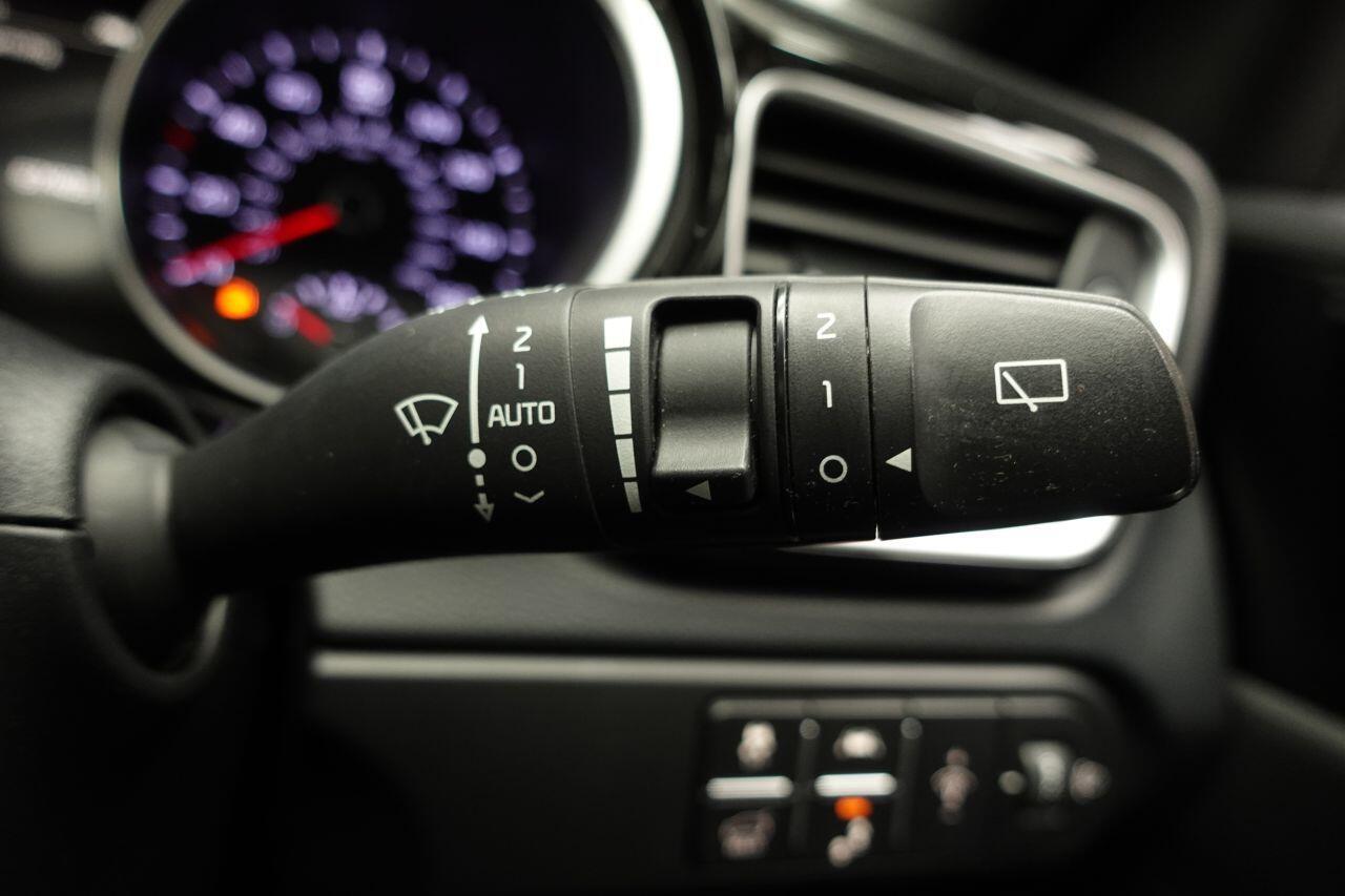 Kia ProCeed - Image 39