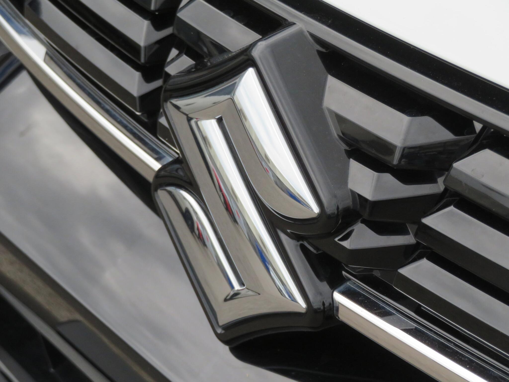 Suzuki Vitara - Image 17