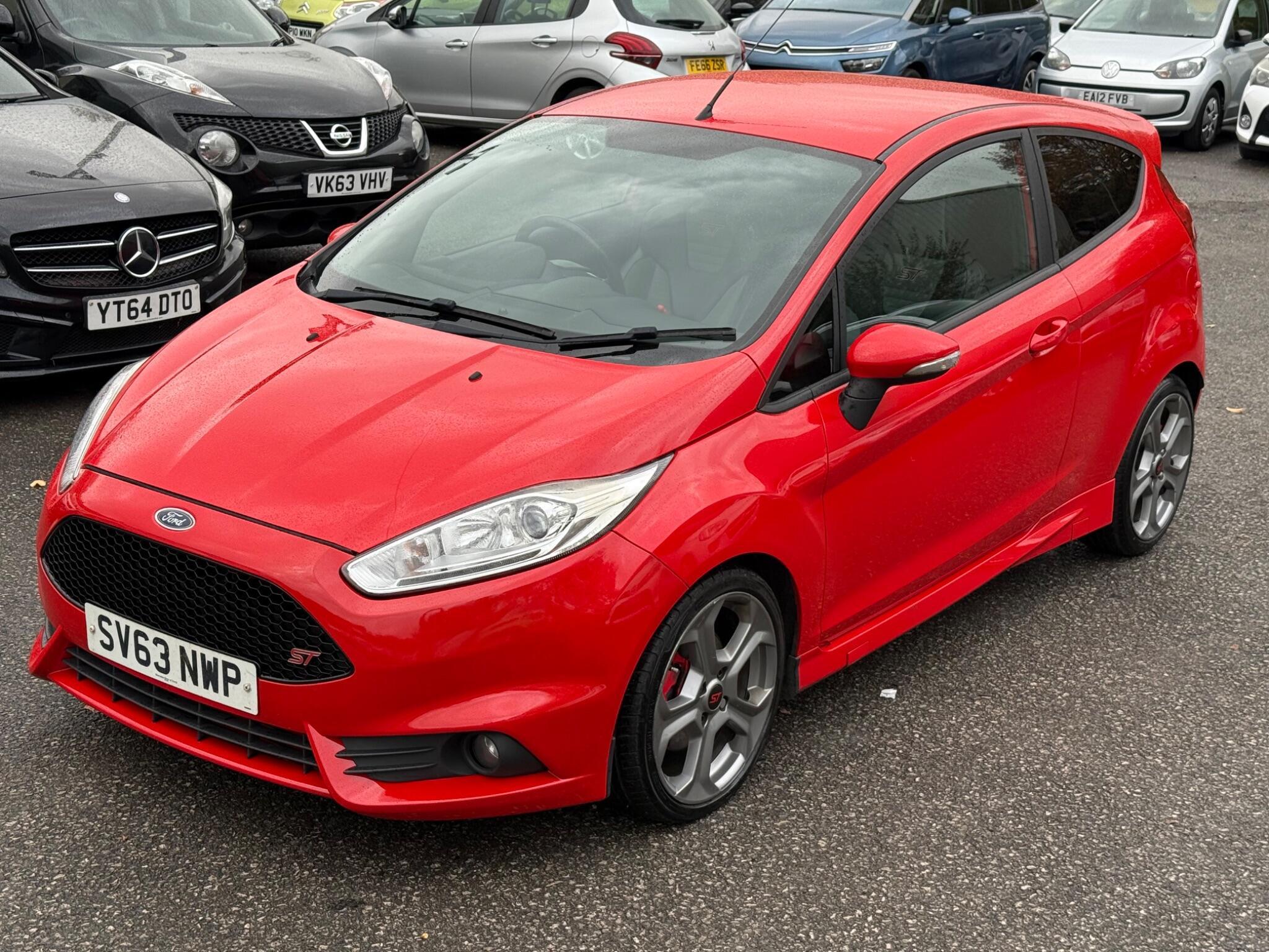 Ford Fiesta - Image 9