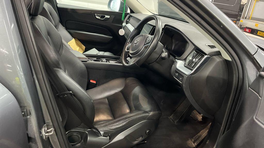 Volvo XC60 - Image 5