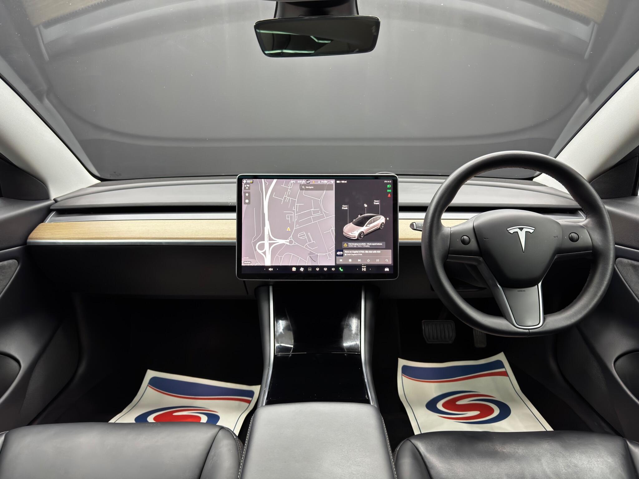 Tesla Model 3 - Image 10