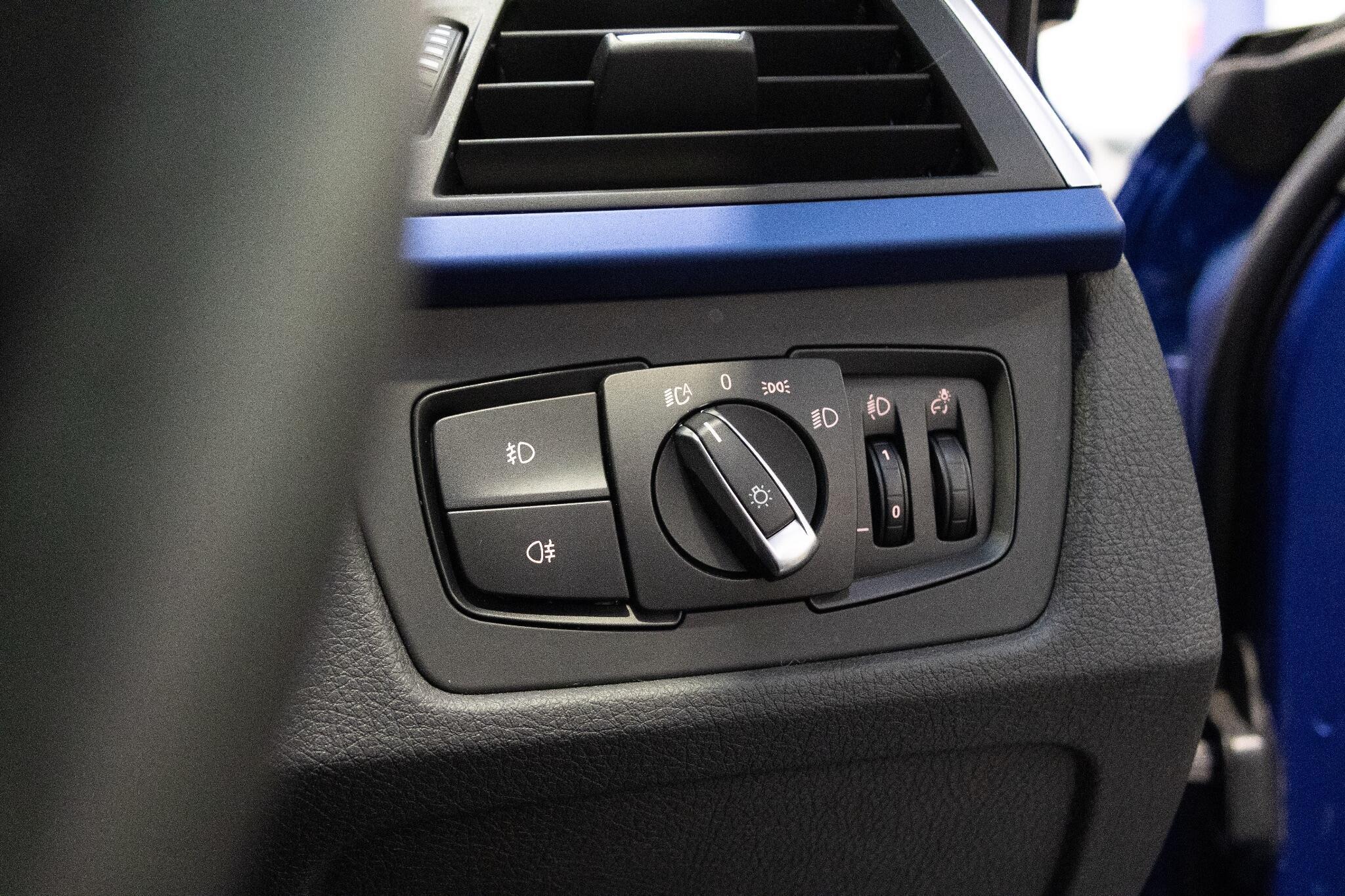 BMW 3 Series - Image 34