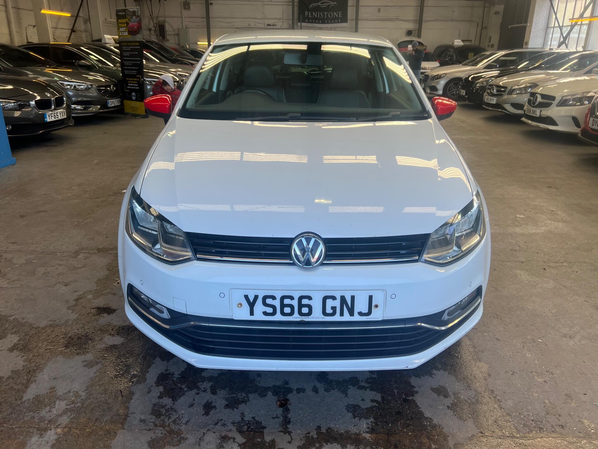 Volkswagen Polo - Image 4