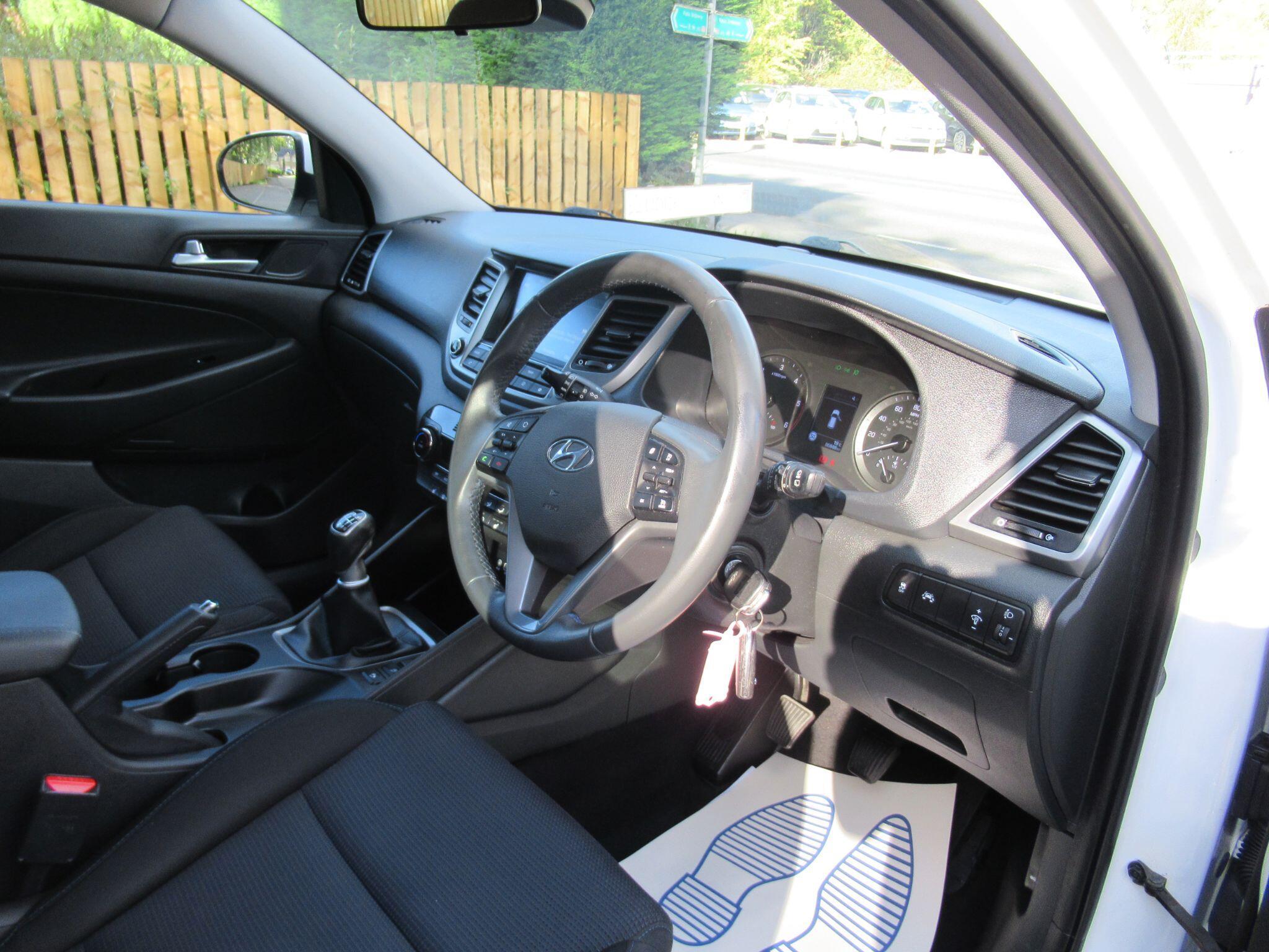 Hyundai Tucson - Image 20