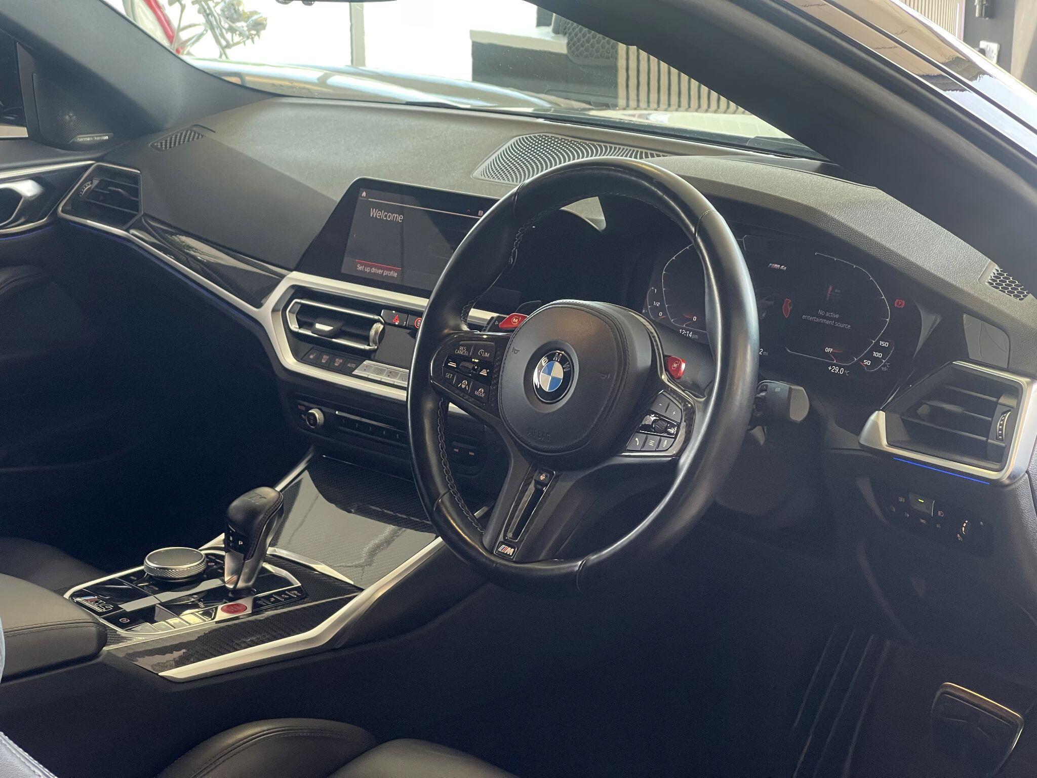 BMW M4 - Image 2