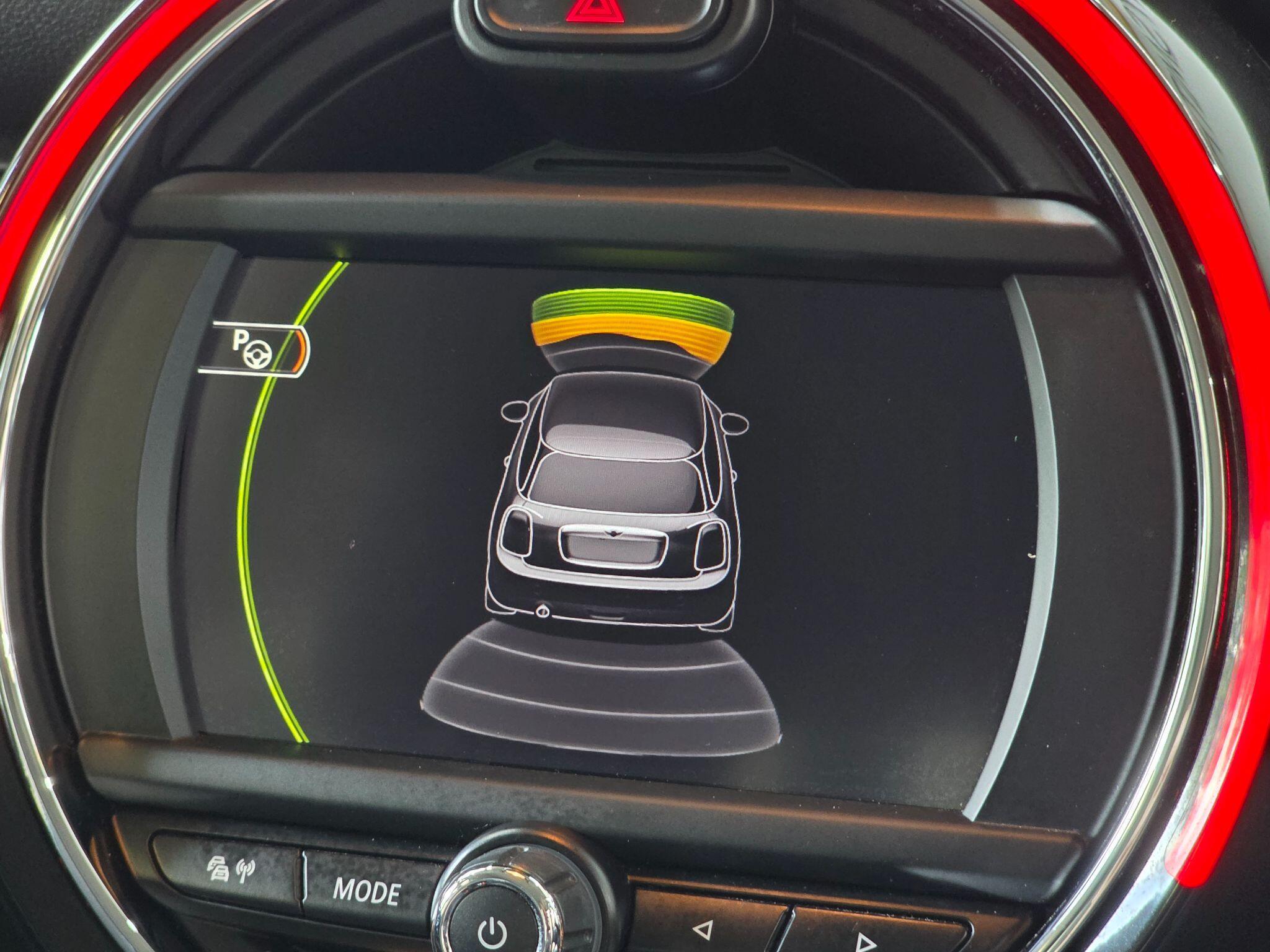 MINI Hatch - Image 19