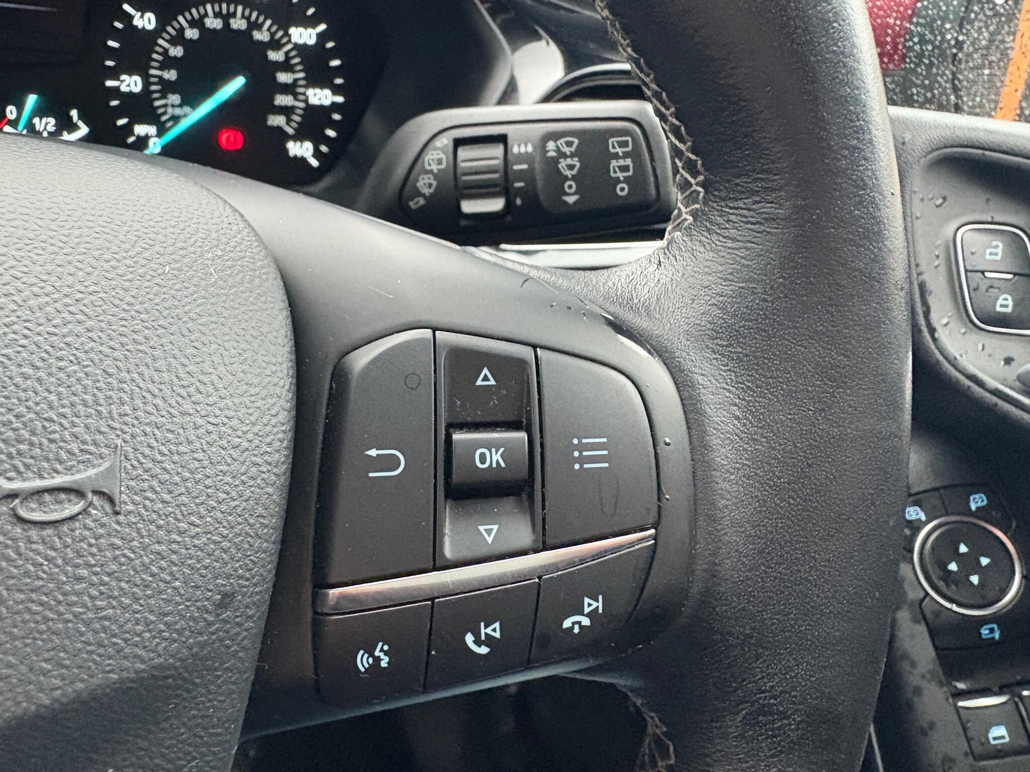 Ford Fiesta - Image 17