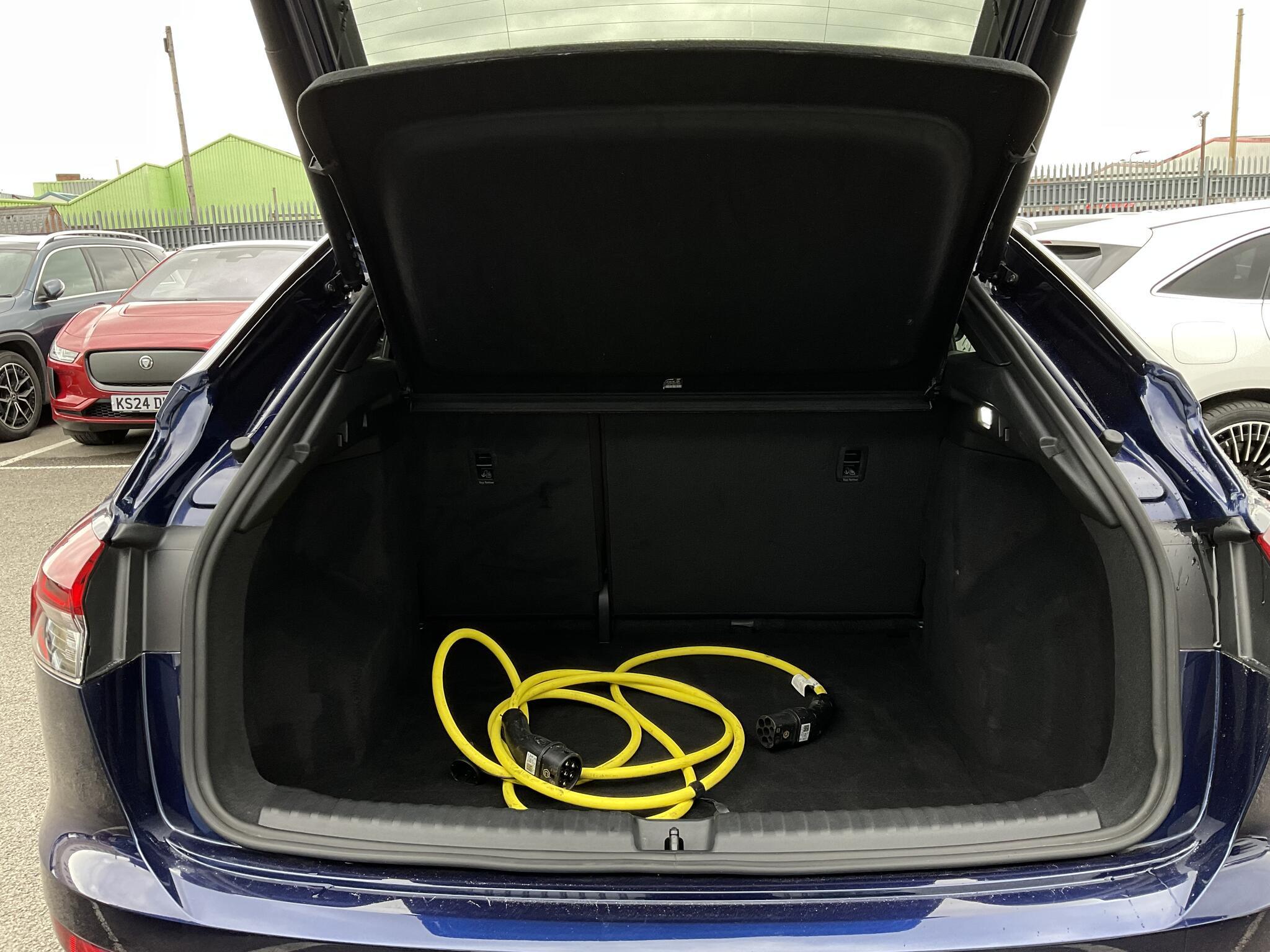 Audi Q4 E-Tron - Image 15