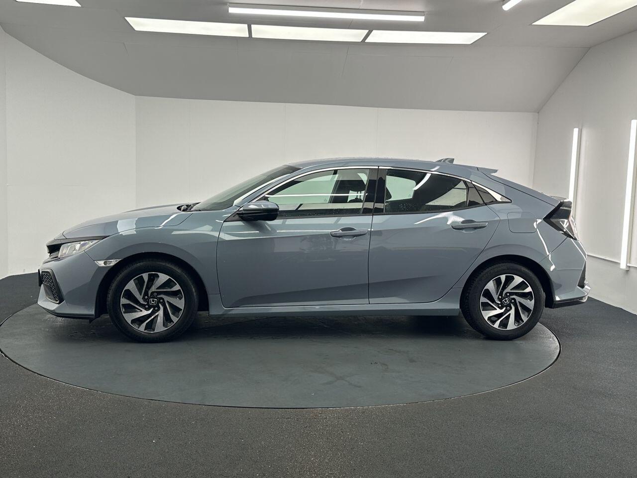 Honda Civic - Image 7