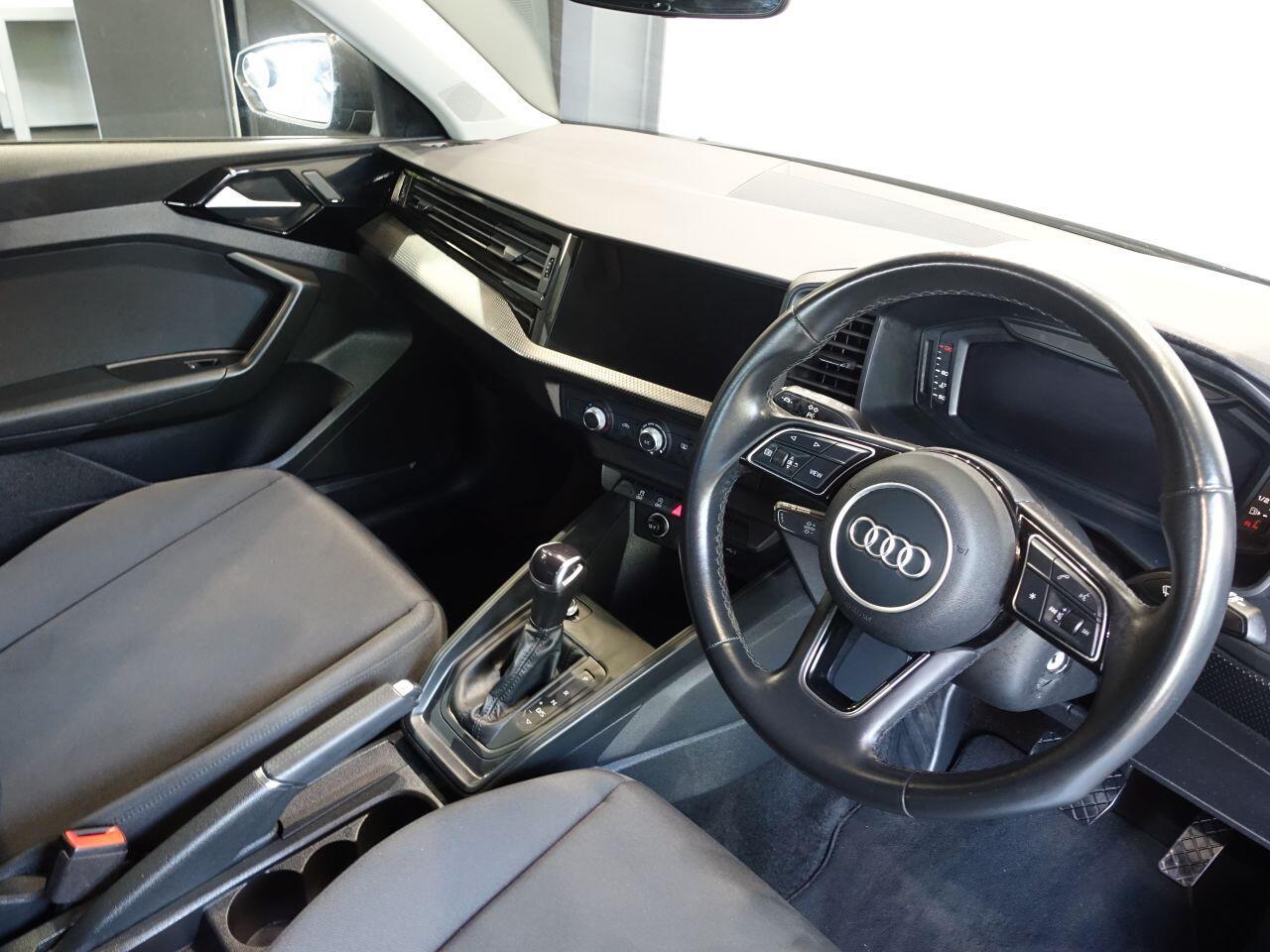 Audi A1 - Image 2