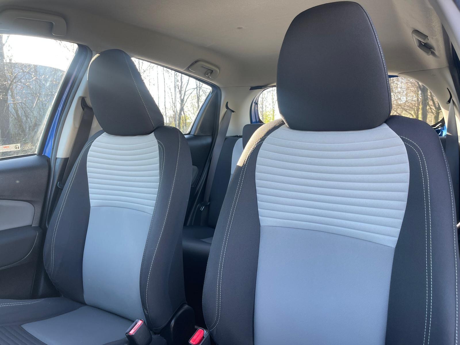 Toyota Yaris - Image 53