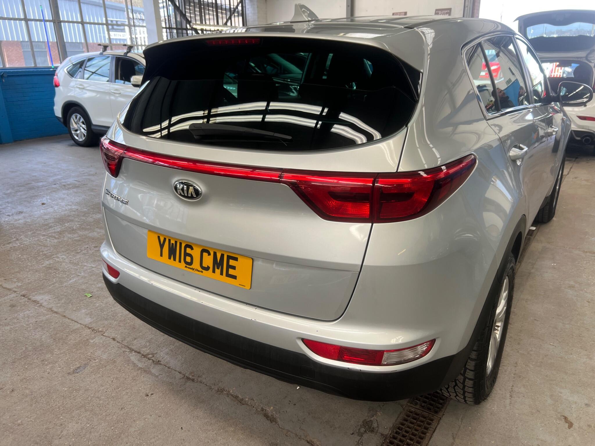 Kia Sportage - Image 8