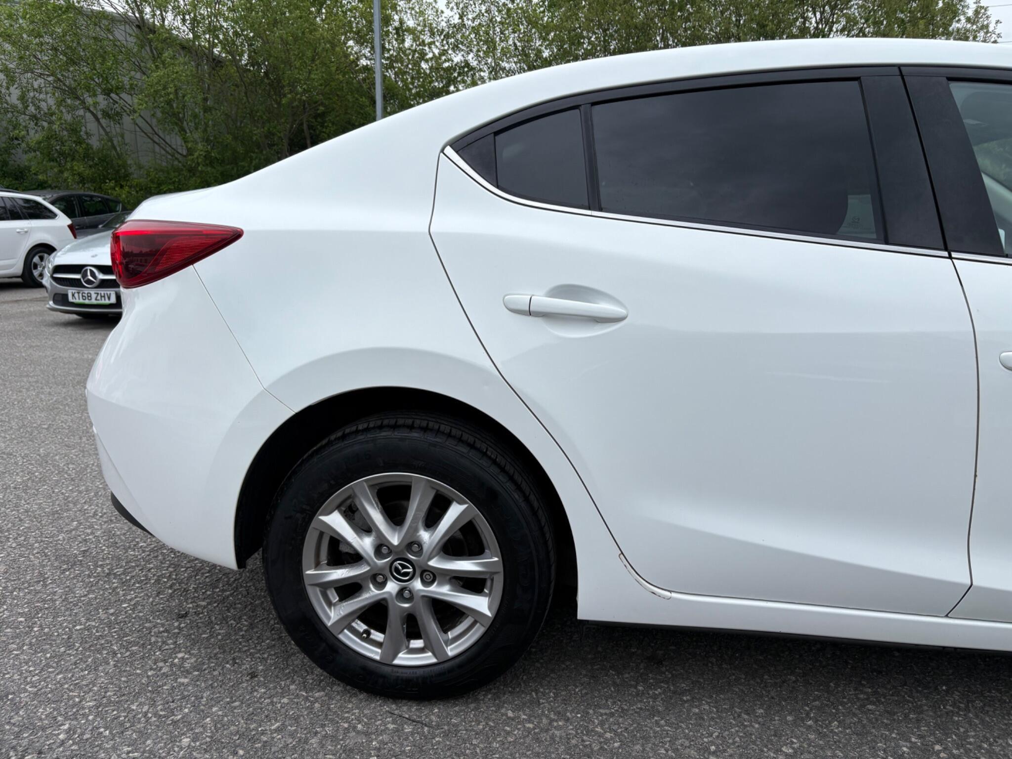Mazda MAZDA3 - Image 21