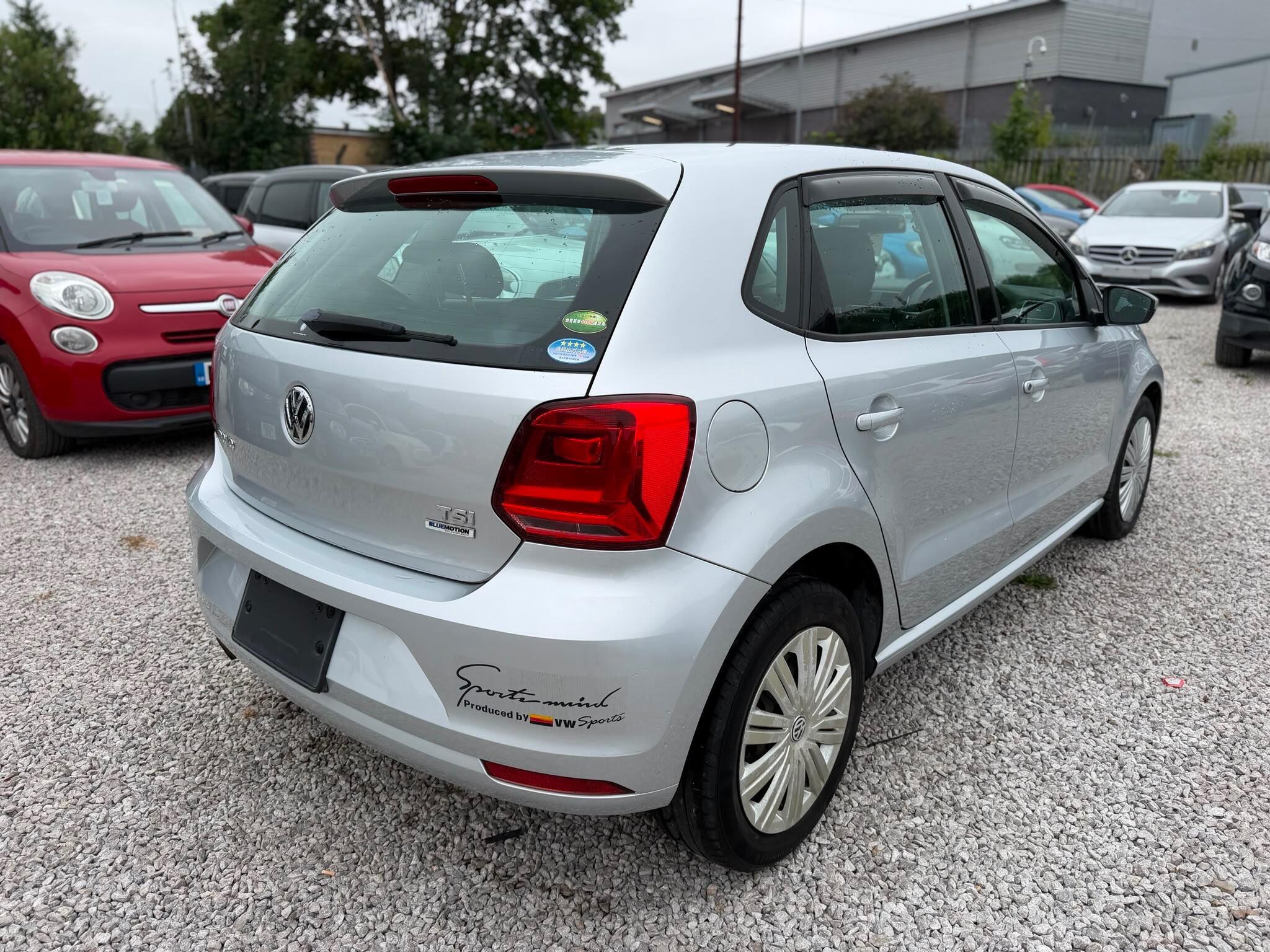 Volkswagen Polo - Image 8