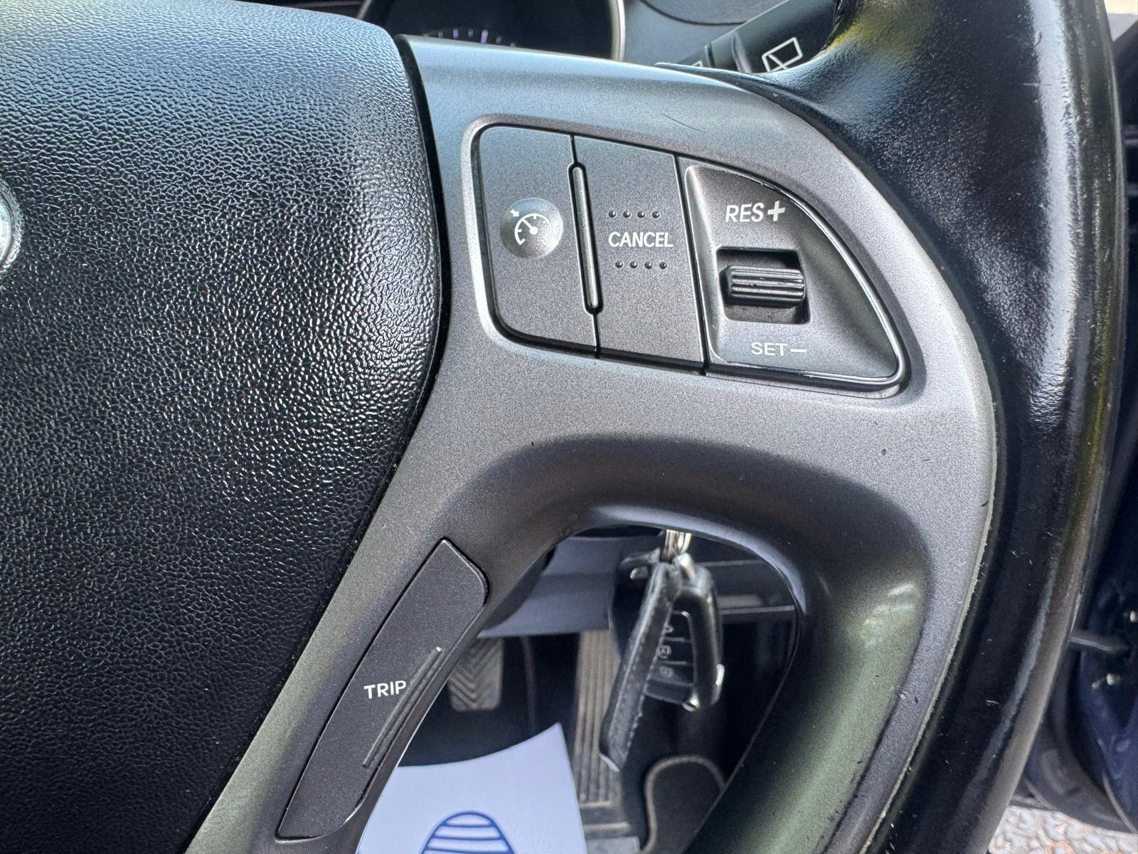 Hyundai ix35 - Image 18