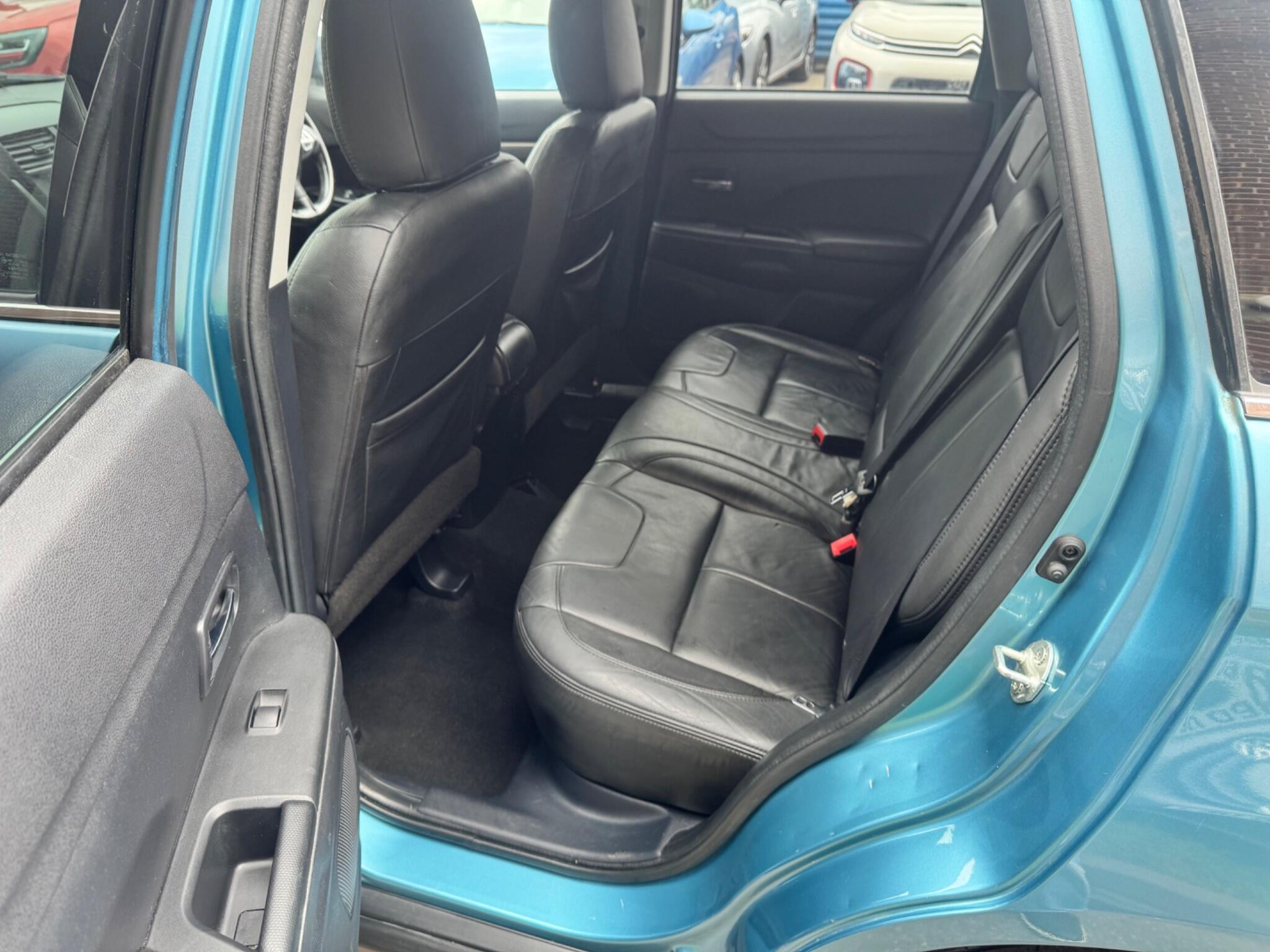 Mitsubishi ASX - Image 12