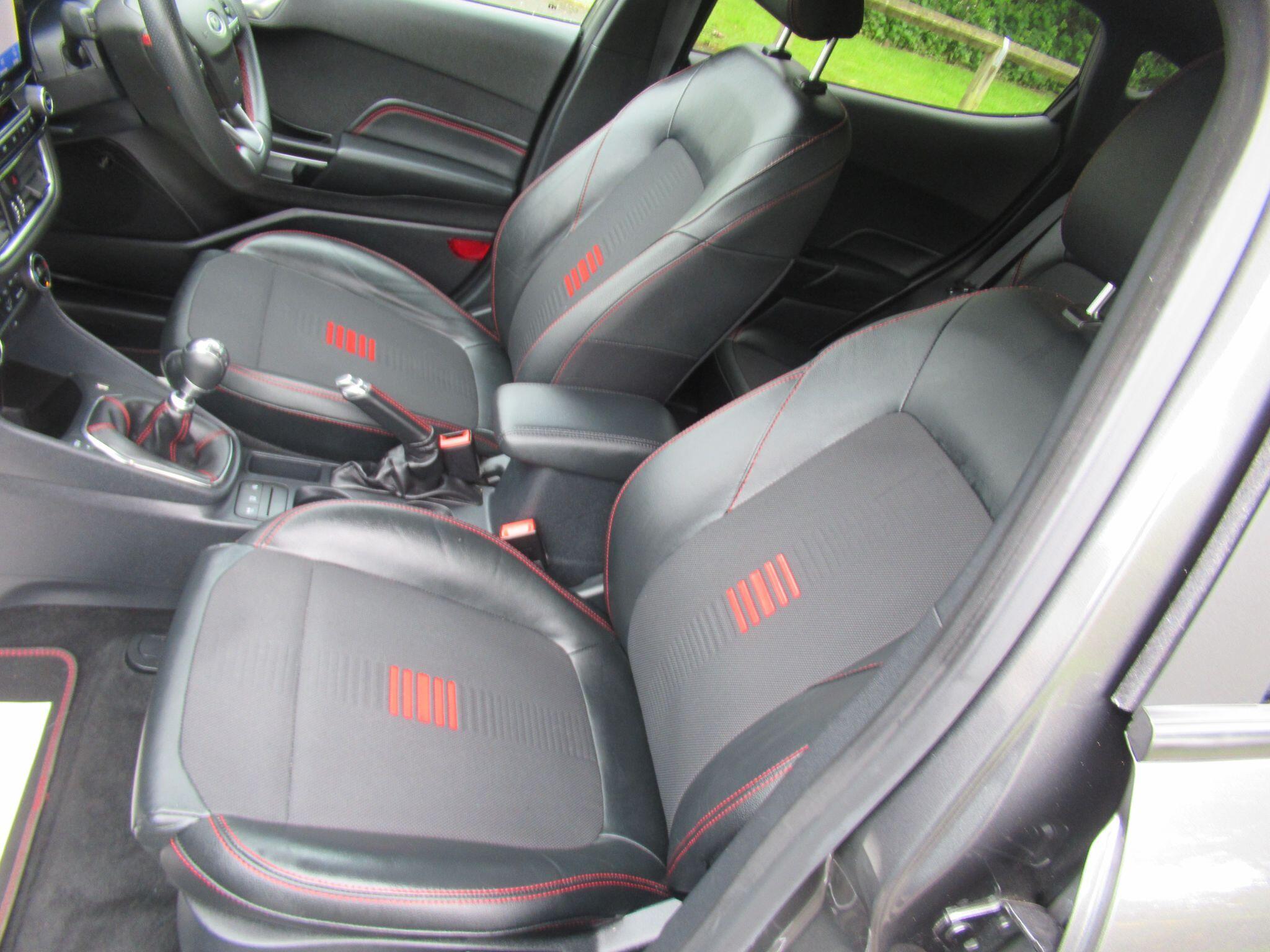 Ford Fiesta - Image 14
