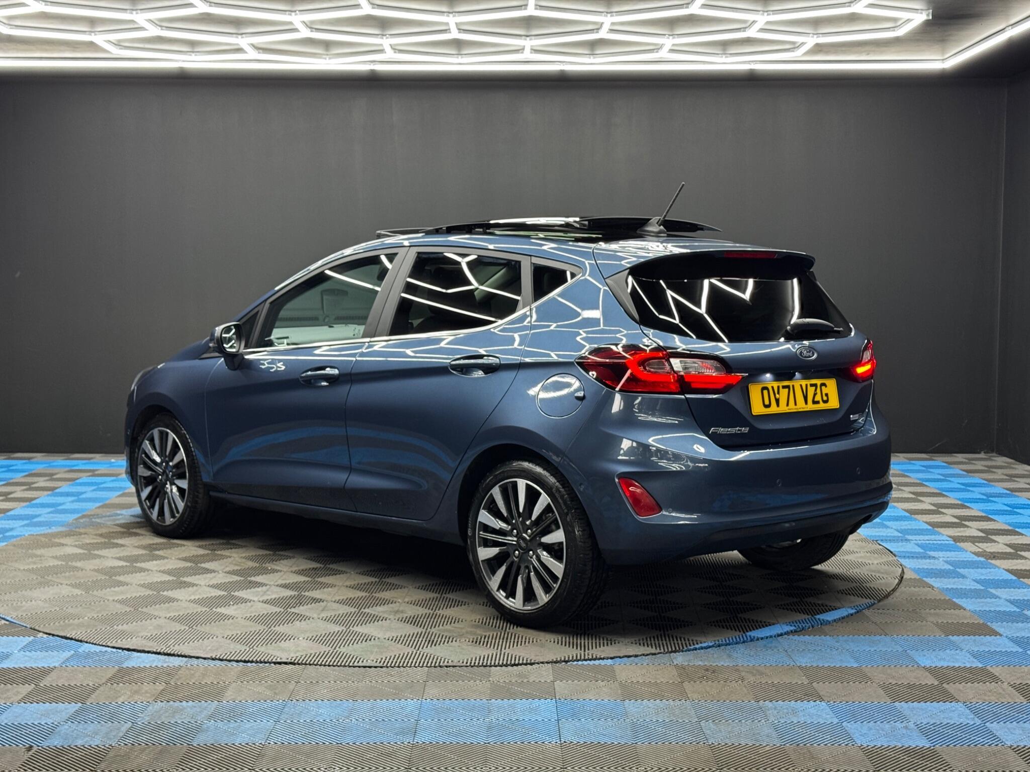 Ford Fiesta - Image 7