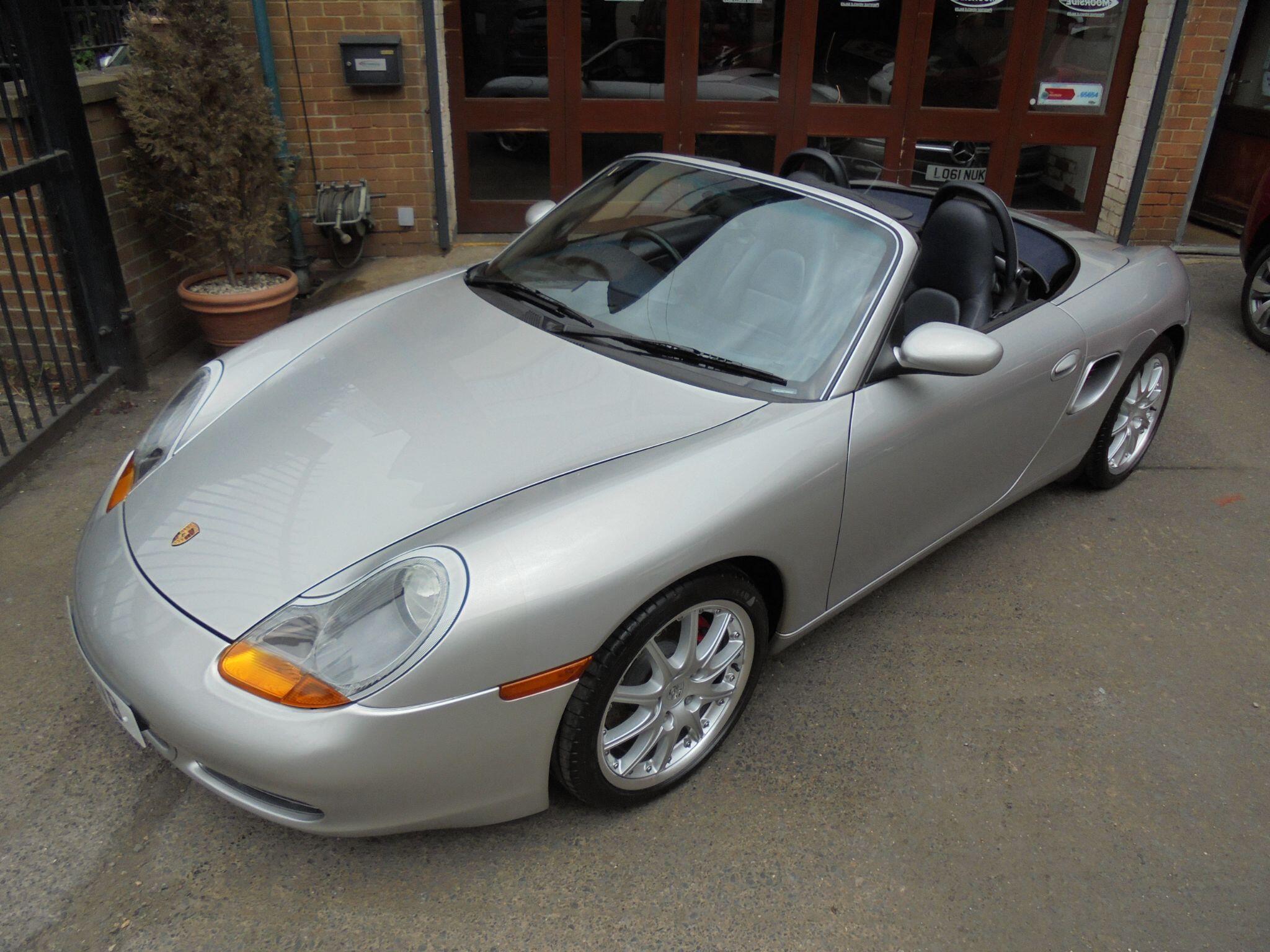Porsche Boxster - Image 12