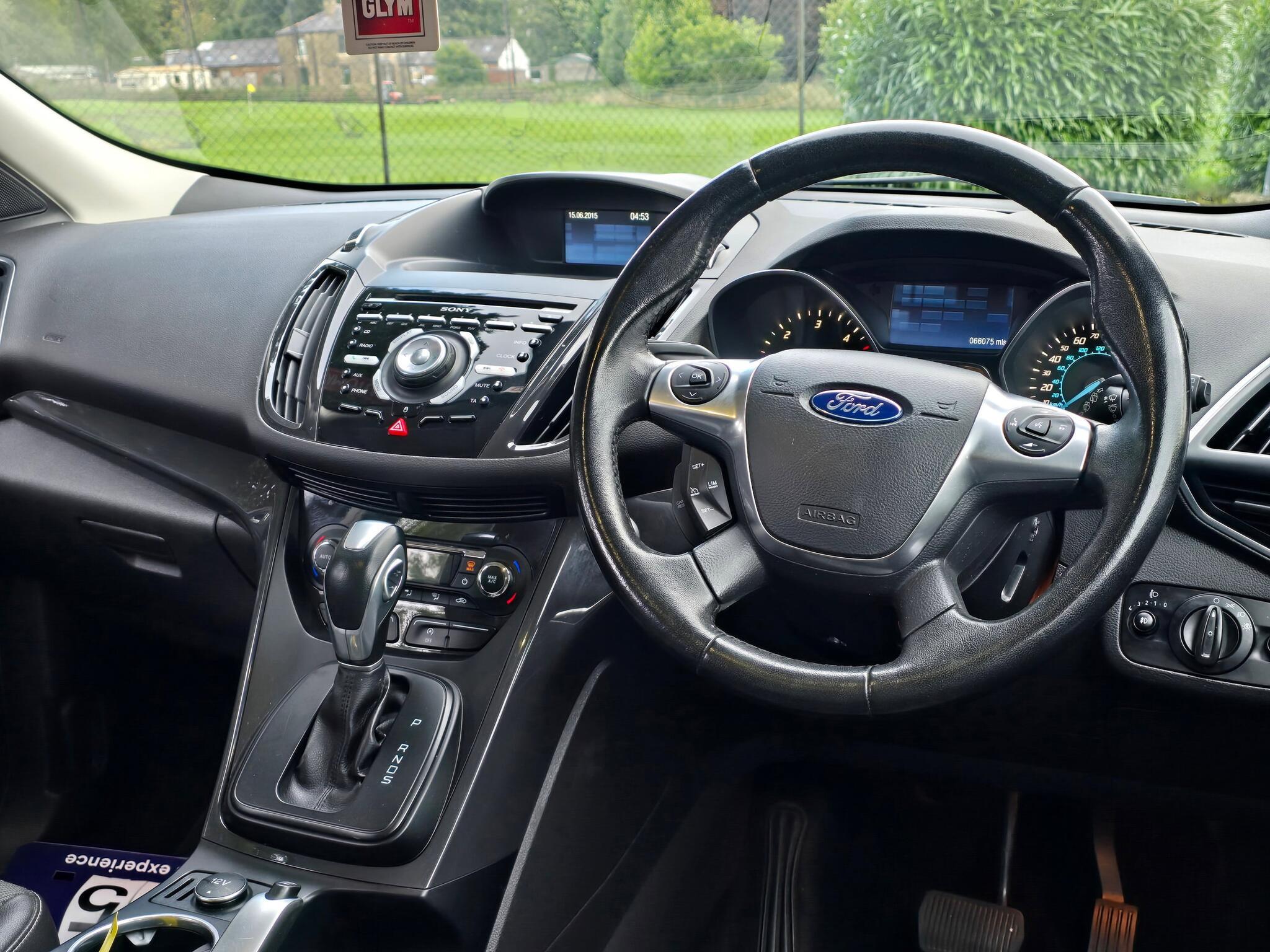 Ford Kuga - Image 10