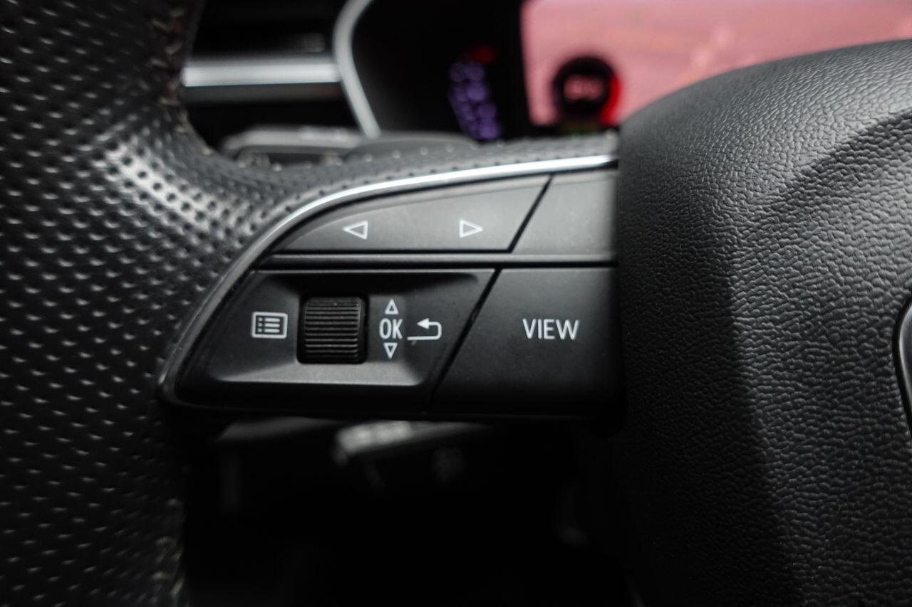 Audi Q3 - Image 36