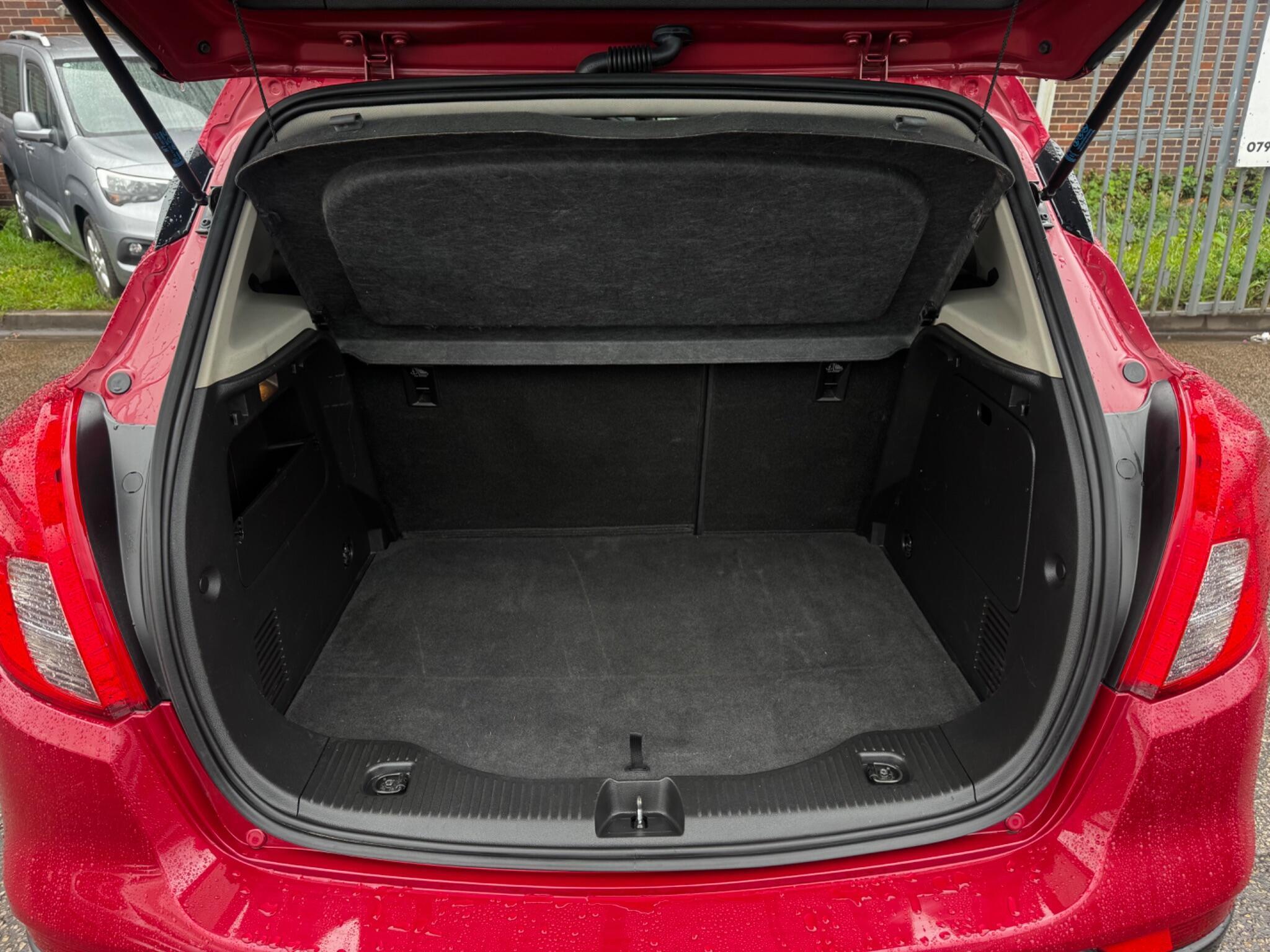Vauxhall Mokka X - Image 20